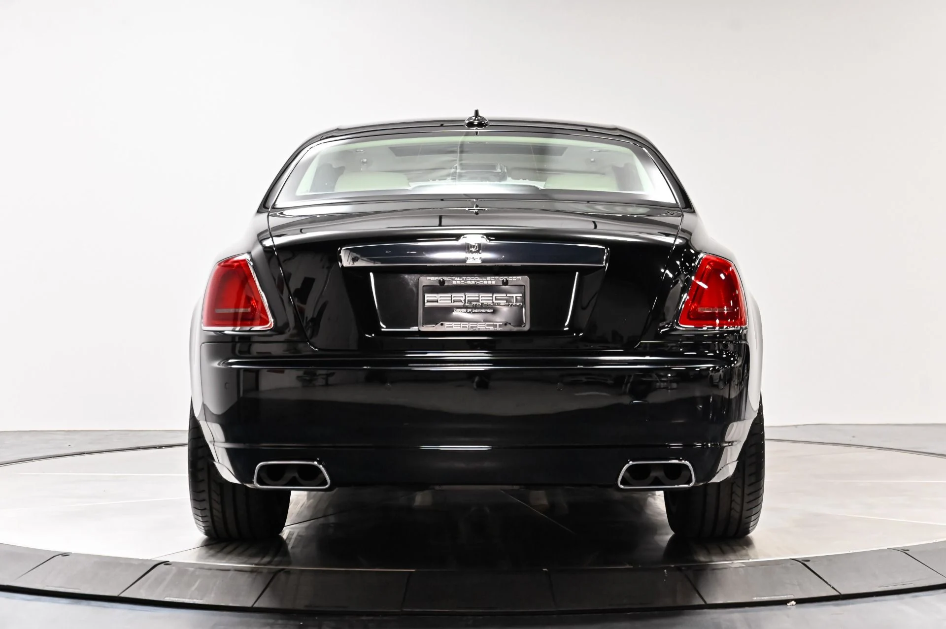 mph035_3169409174_Used_2012_Rolls_Royce_Ghost_Base_1789141578_1dd20cbbb7