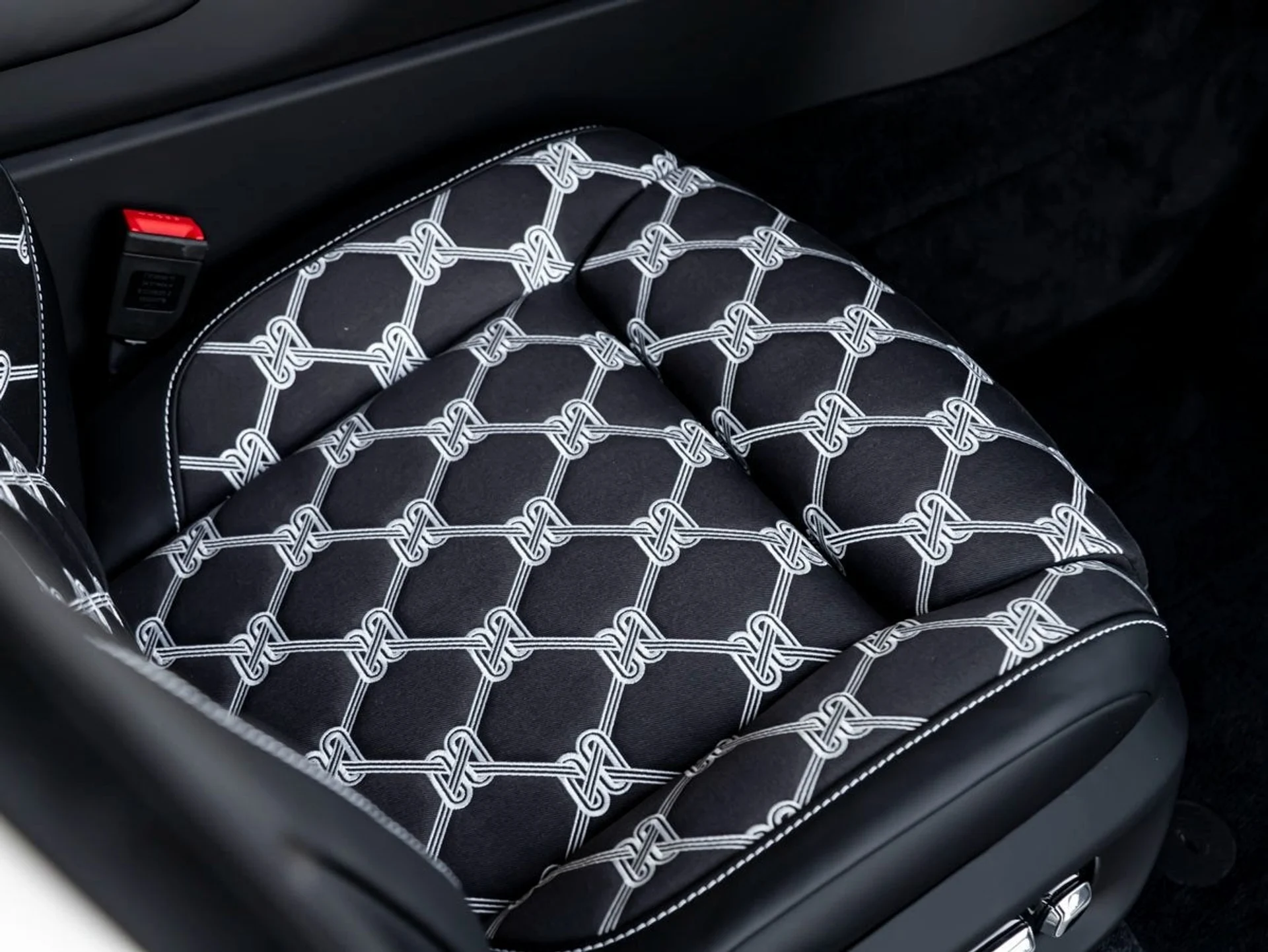 mph035_3173079318_36_e5899b028f