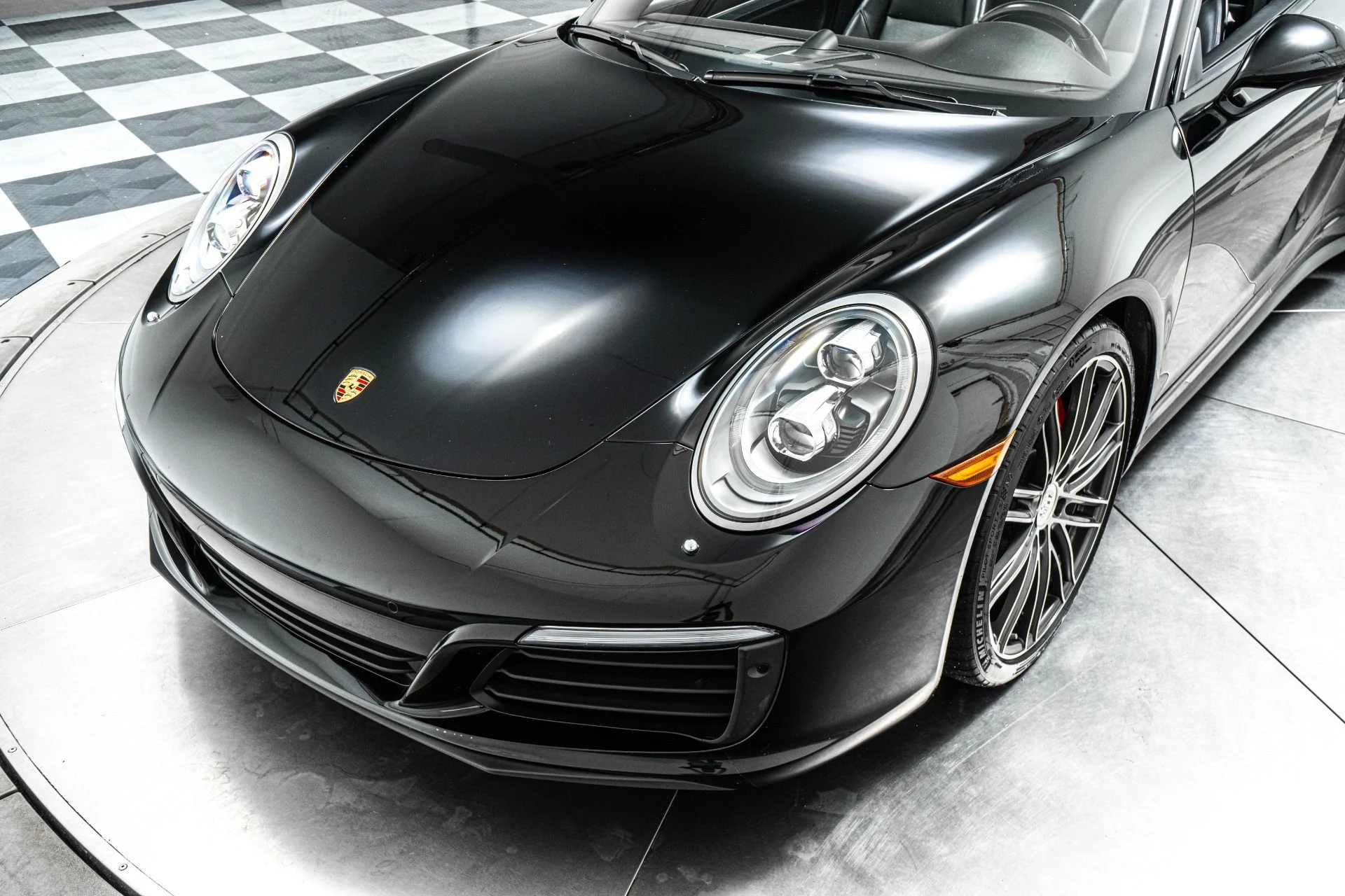 mph035_3193679280_Used_2017_Porsche_911_Carrera_4_S_Cabriolet_1788469959_a68b3ee7d3