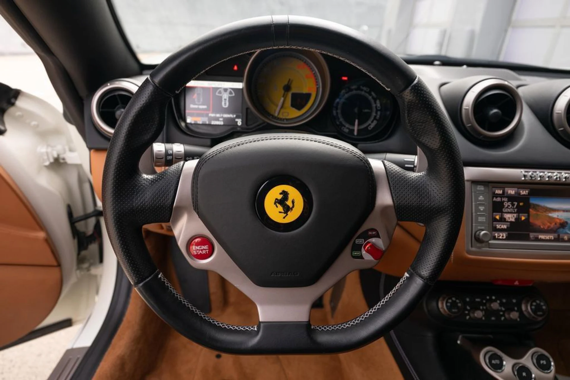 mph035_3194943759_132f357dde6e48a79fdc733590718aba_27e41f54ff