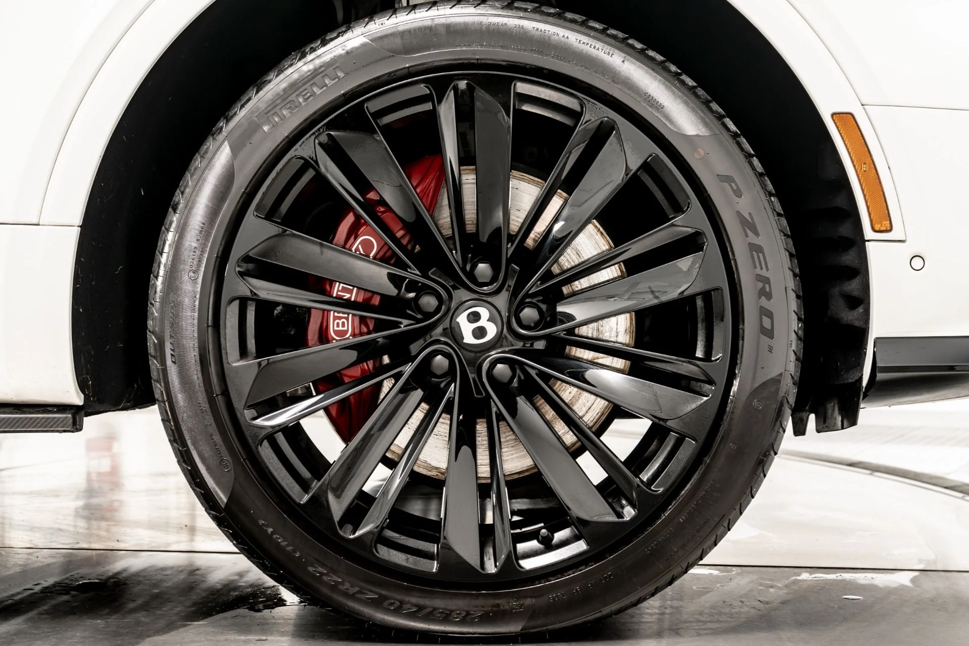 mph035_3222452152_Used_2021_Bentley_Bentayga_Speed_Blackline_Specification_Four_Seat_Comfort_Specification_1755702398_812c175829