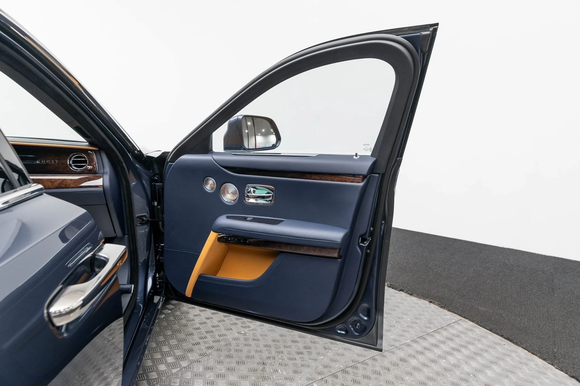 mph035_3224345513_36_c7d0ed8d75