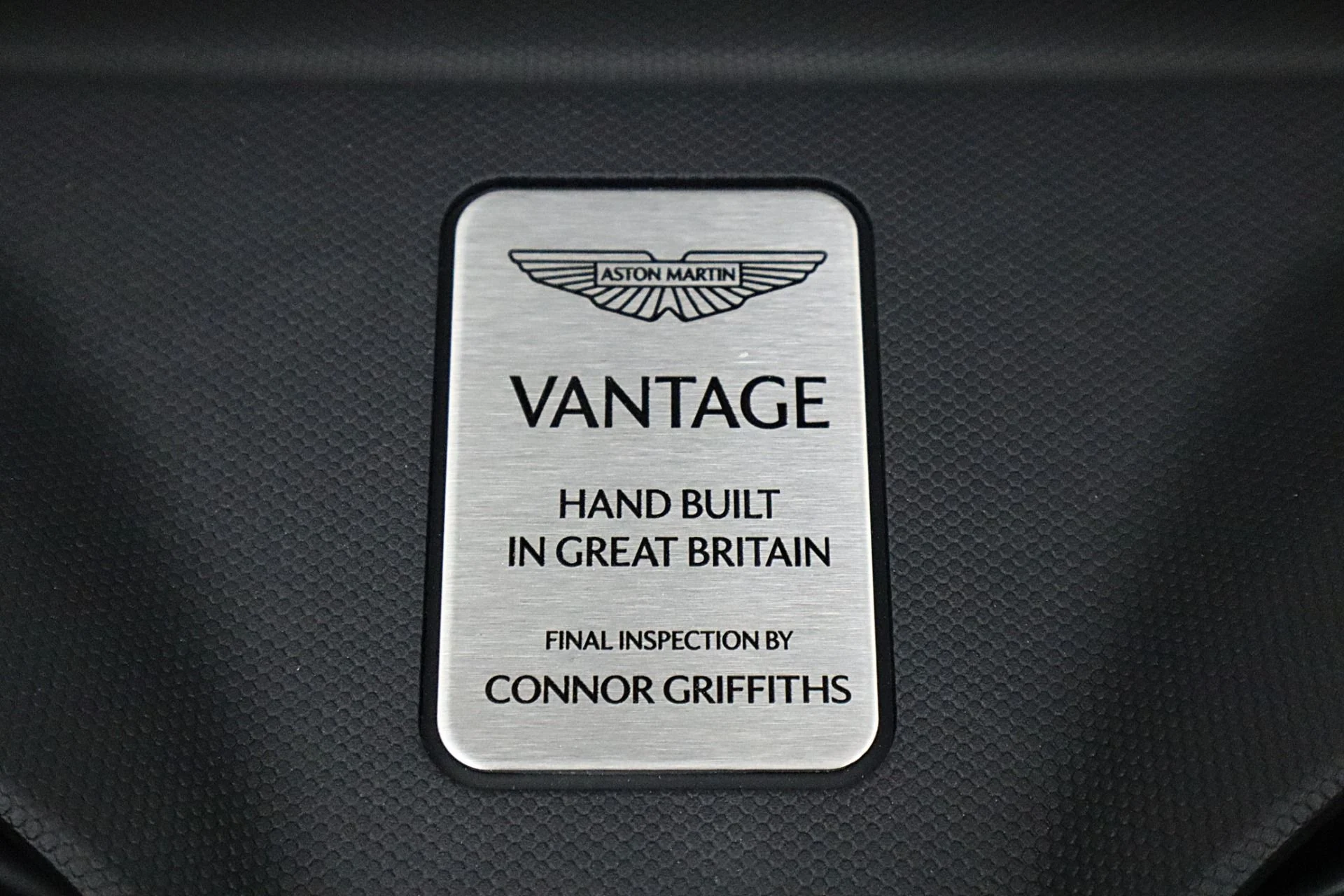 mph035_3226036828_New_2026_Aston_Martin_Vantage_Roadster_8347eacd3a