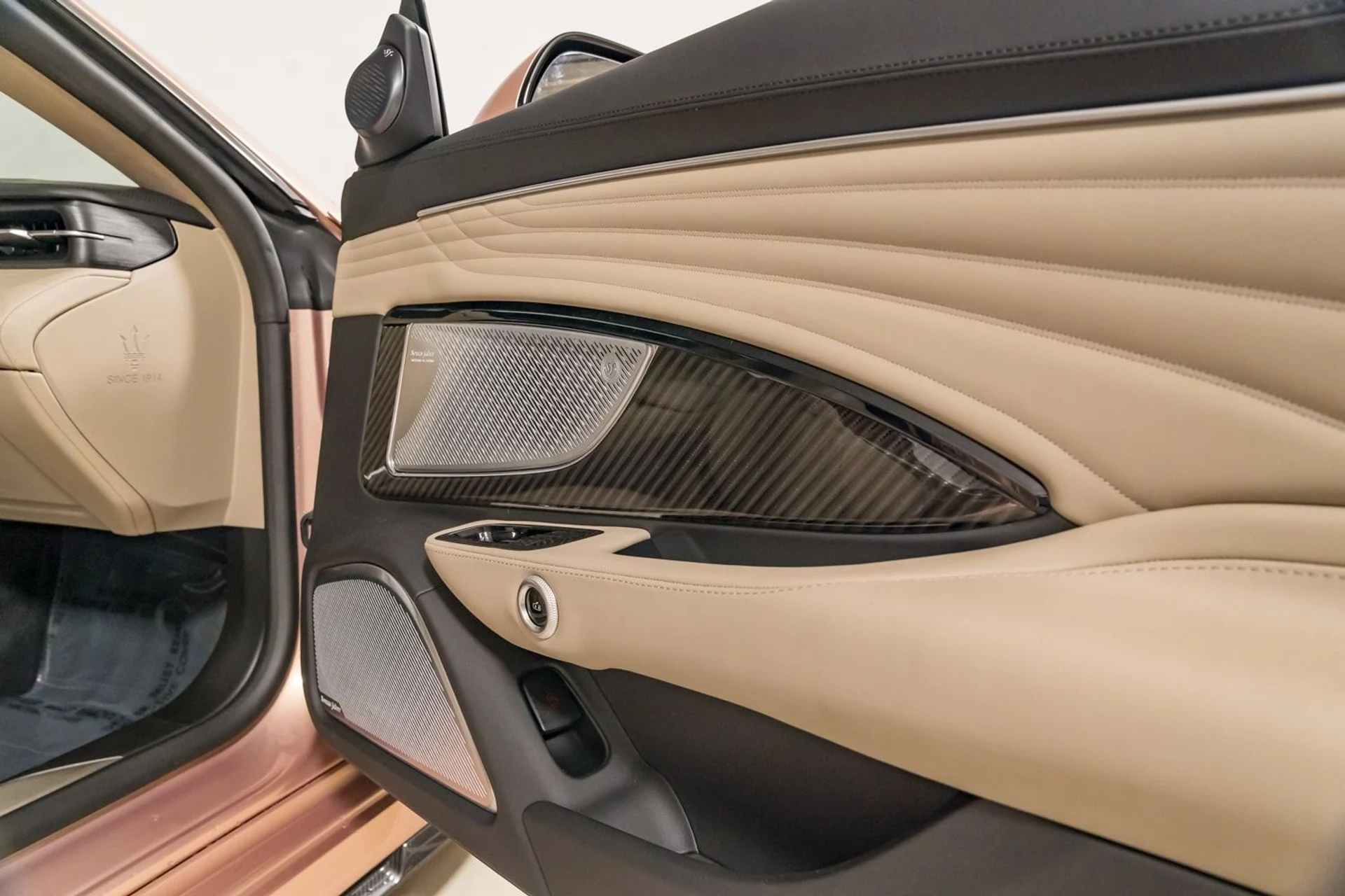 mph035_3244319356_22399f61040347ccbfbd904d9cc43005_5b19da32d6