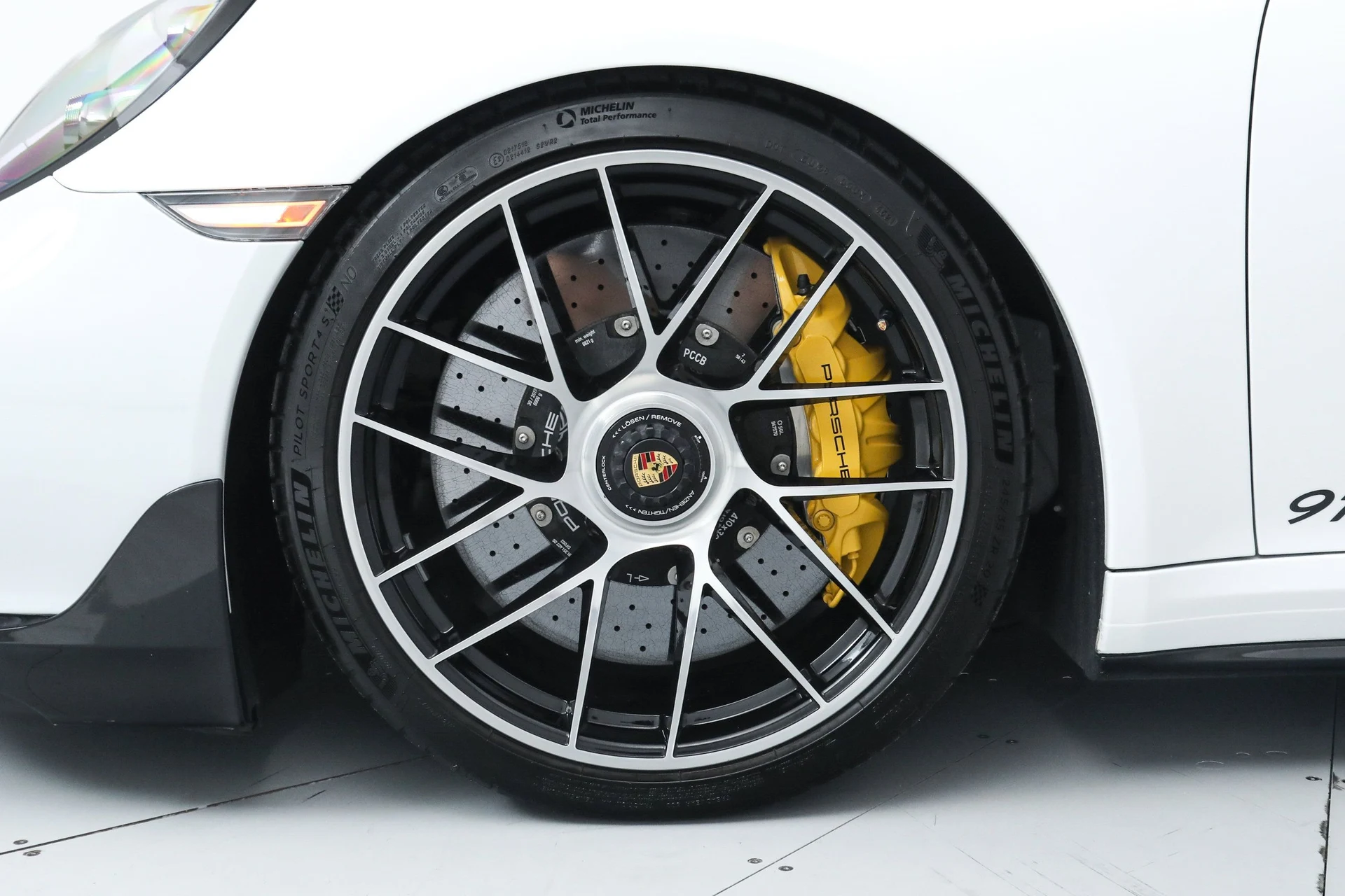 mph035_3249307914_a58257d29eca02f90123fd7dd3c31689_8e08ed825d