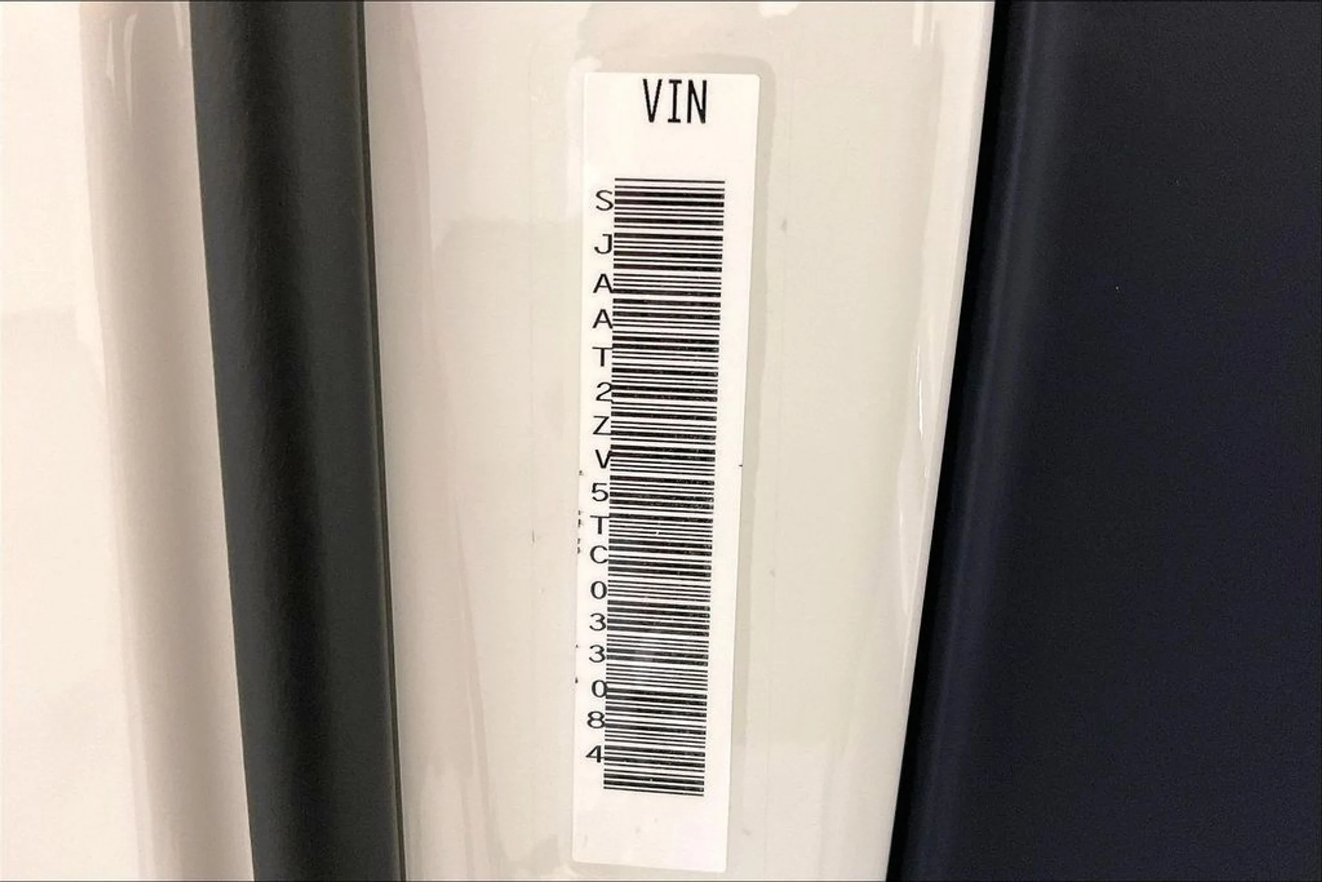 mph035_3270008939_e6f5c5a00049f953825c285fcc99443ax_85d9d33f2a