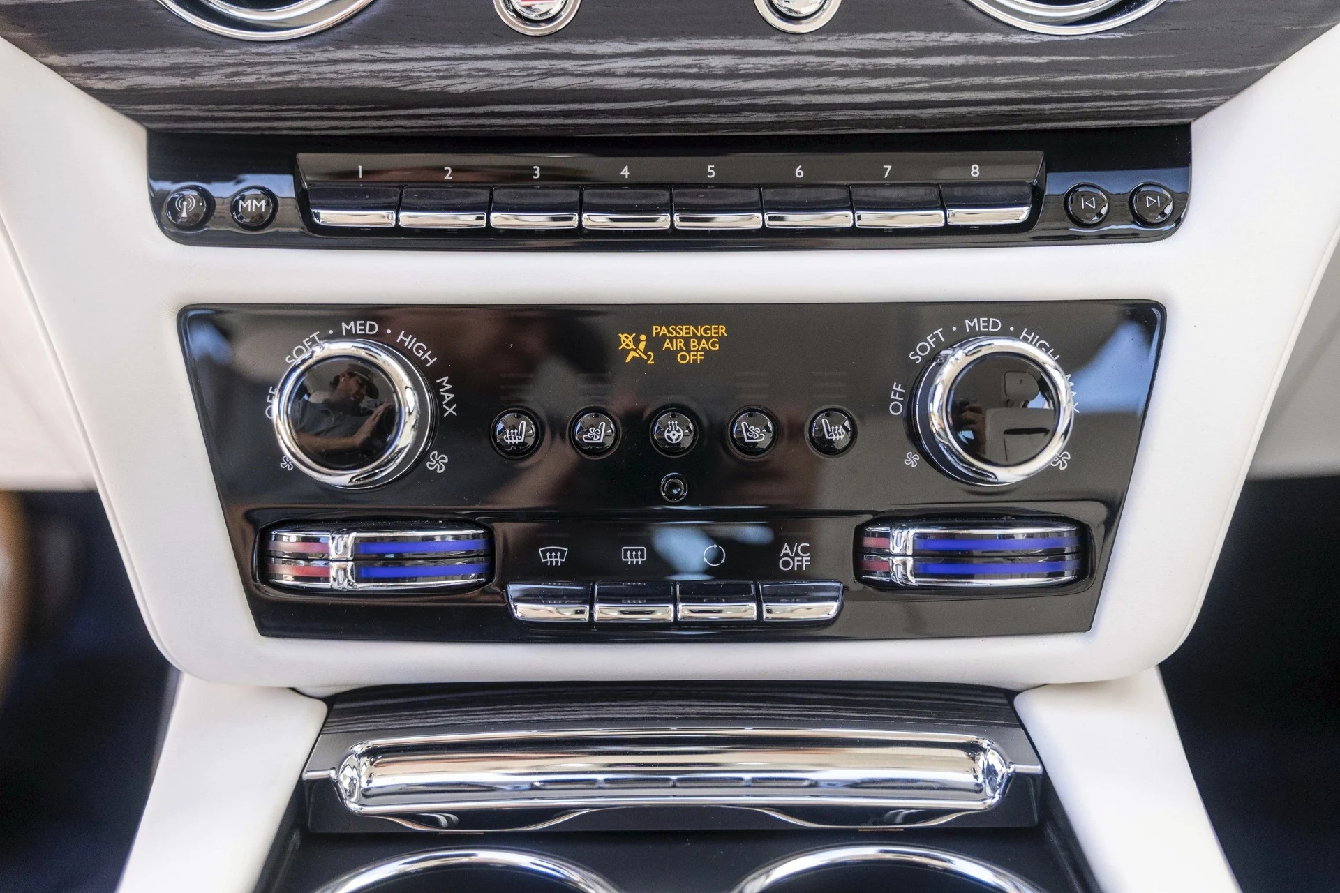 mph035_3297211385_Hi_Tech_Luxury_Imports_LLC_SCA_13_GZ_03_SU_230190_image_35_a33da4b5d4