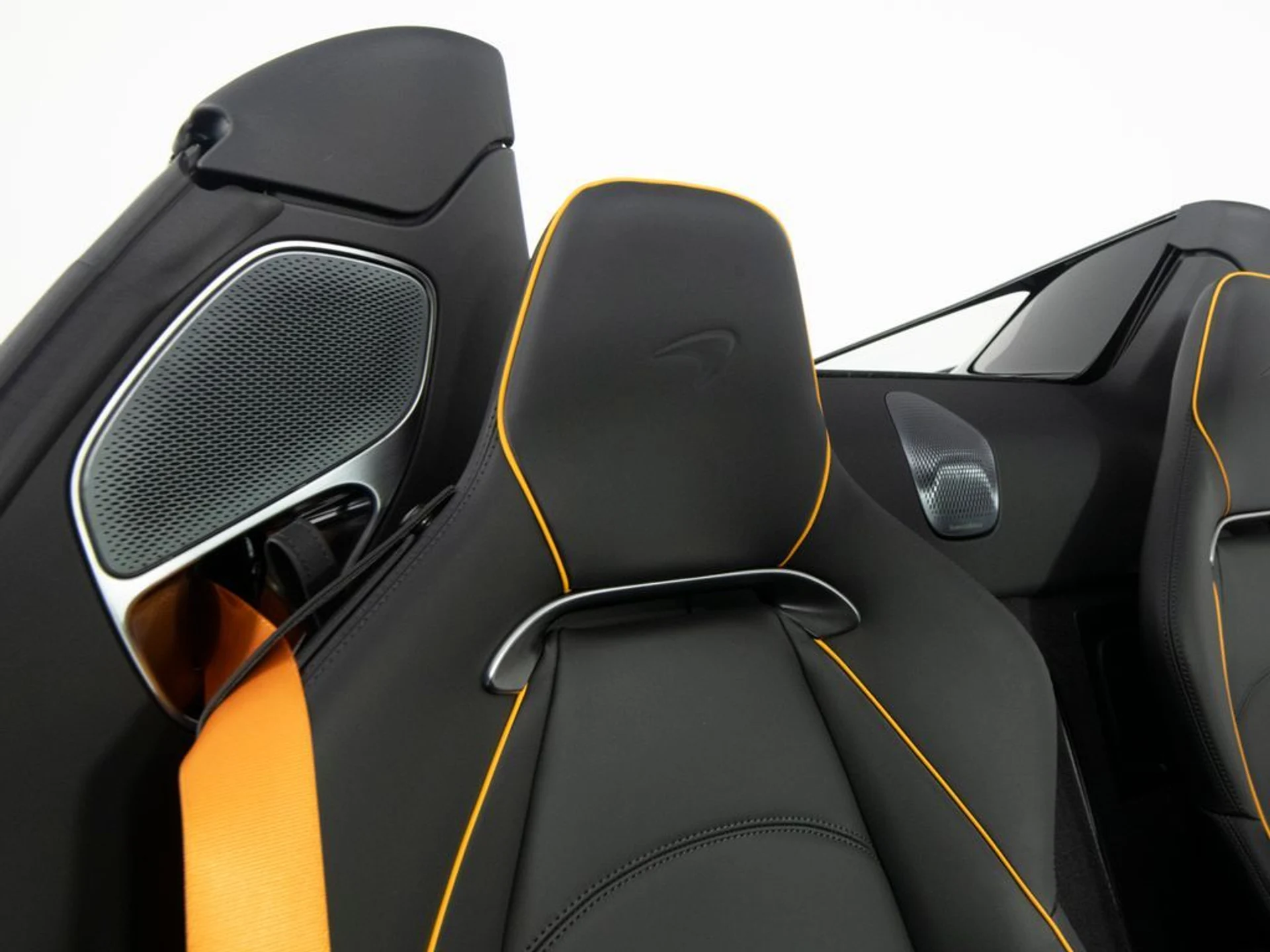 mph035_3299191701_95d56deeefce747e098e30b96a661e15x_9401099ea4