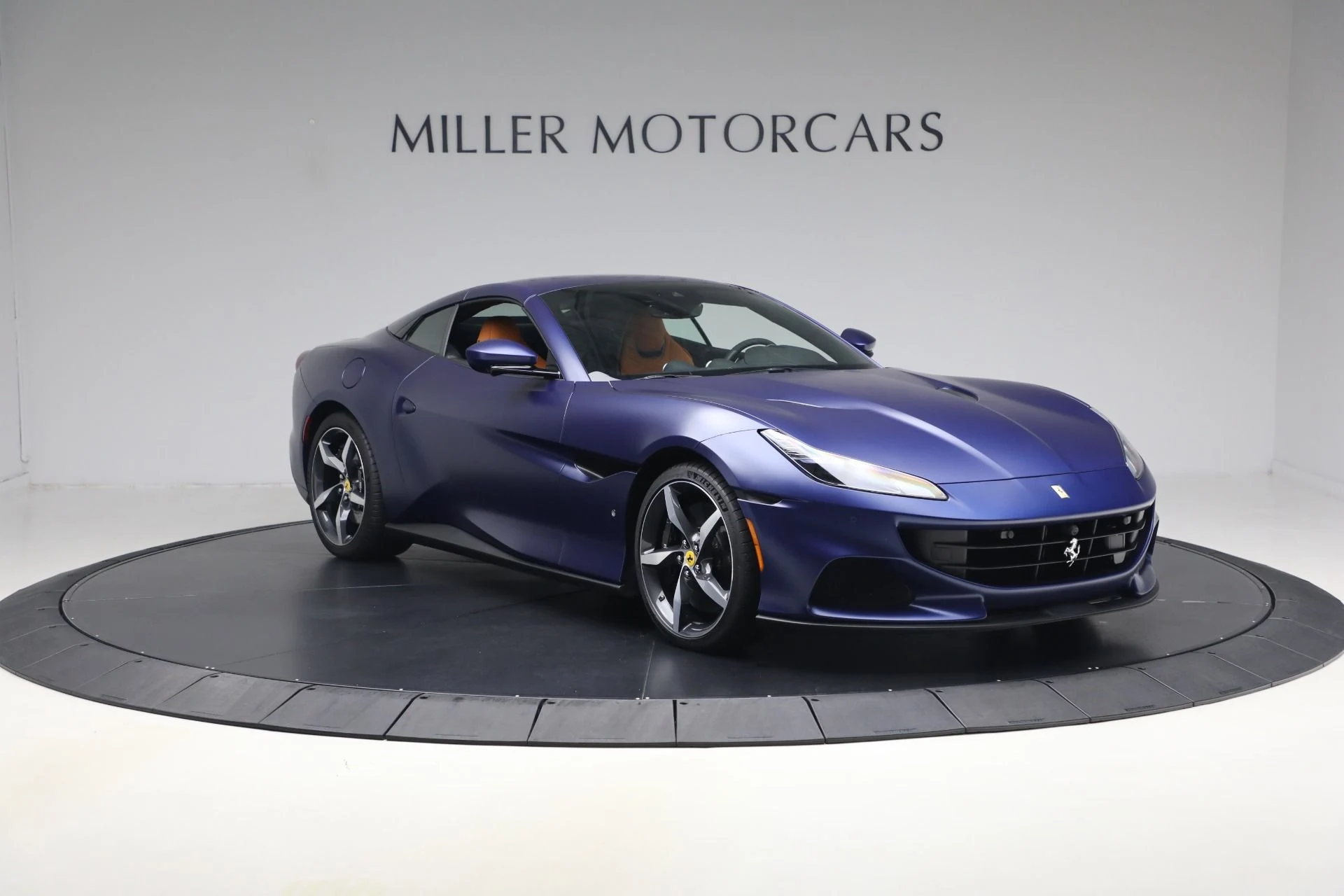 mph035_3304115053_Used_2023_Ferrari_Portofino_M_1787953824_f685d919ba