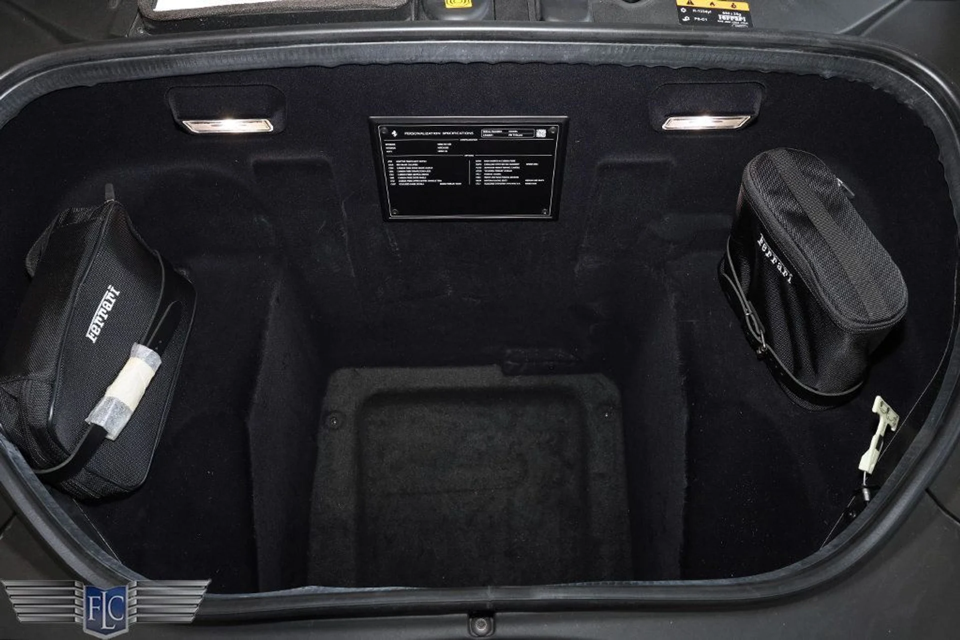 mph035_3305190320_used_2020_ferrari_f8_tributo_coupe_9689_22960423_36_1024_c4ff787f79