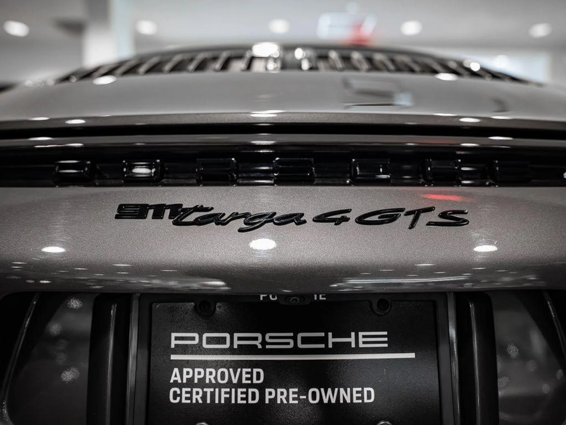 mph035_3305277783_ELBOWX_Xp_Wa_Hof1_NL_84_Kko5_G7xjw_9278d7cc12