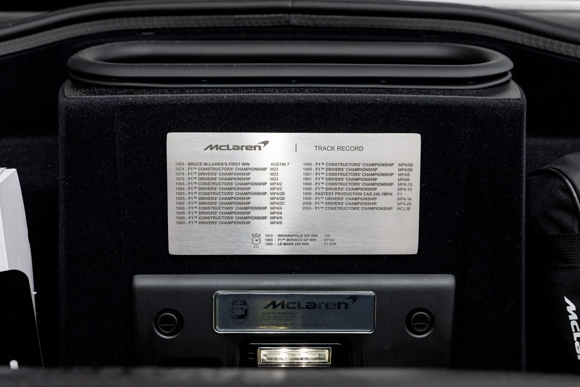 mph035_3311350536_627_p36_l_2cb4fbde3a