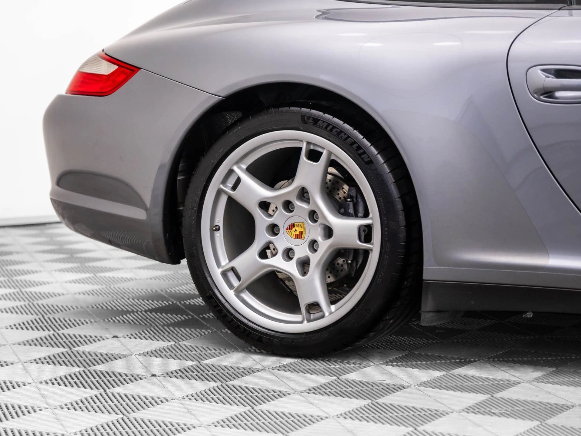 mph035_3312914311_9fe5875dc82b1937d01690b8b313f2a5x_1ffe386656