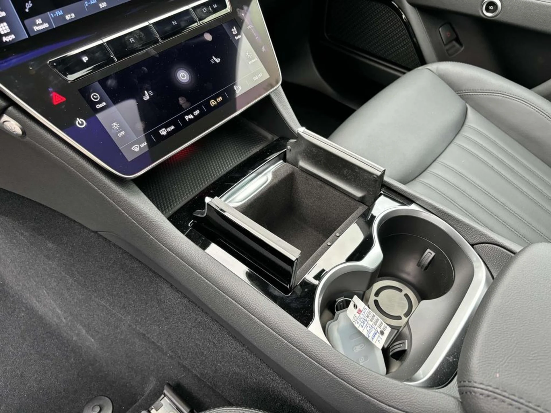 mph035_3318072222_0f889afa1e24b3f68ed2d95754598fb5x_65d153a2f6