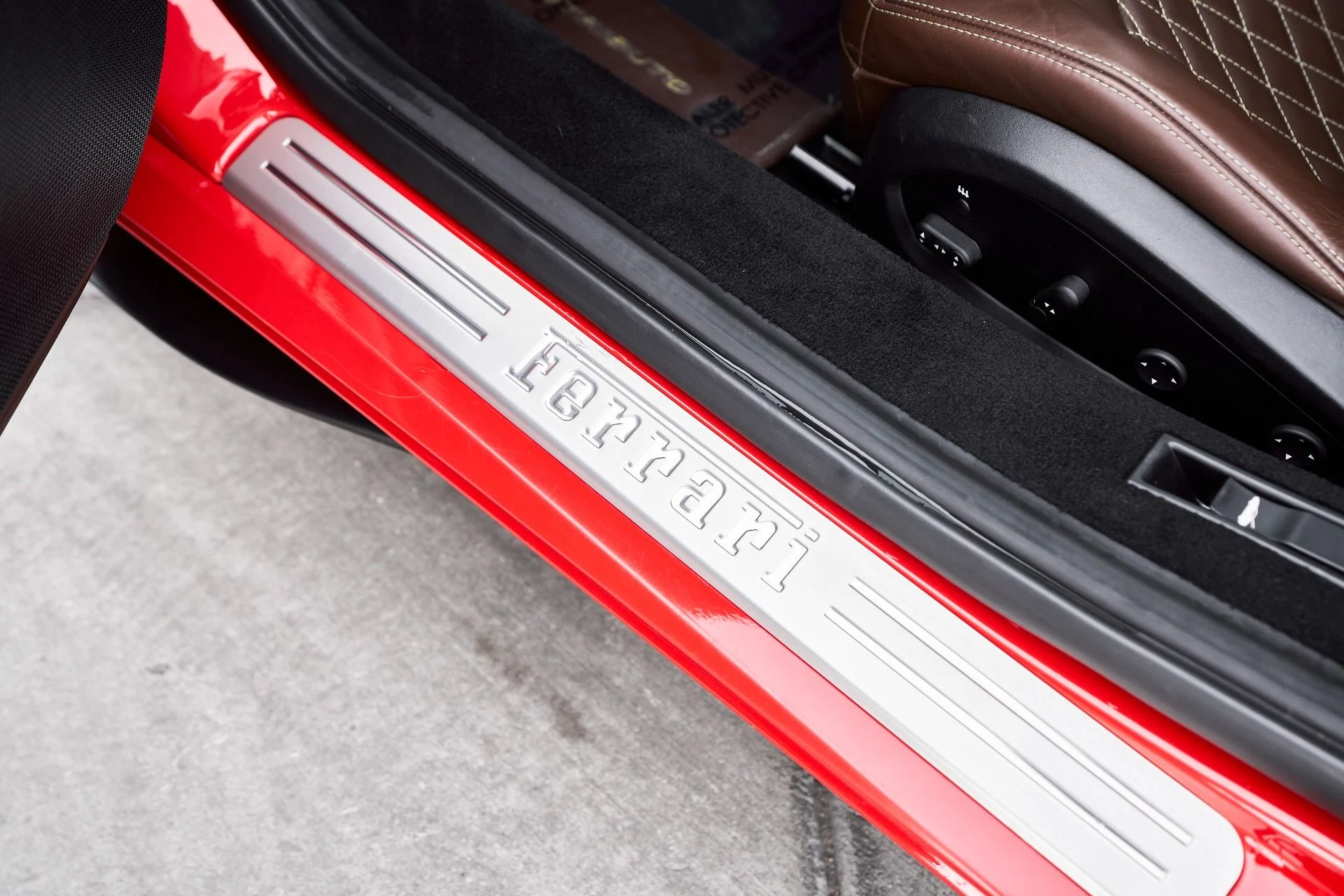 mph035_331876295_Used_2020_Ferrari_F8_Tributo_Base_1761597654_07c66f4eb7