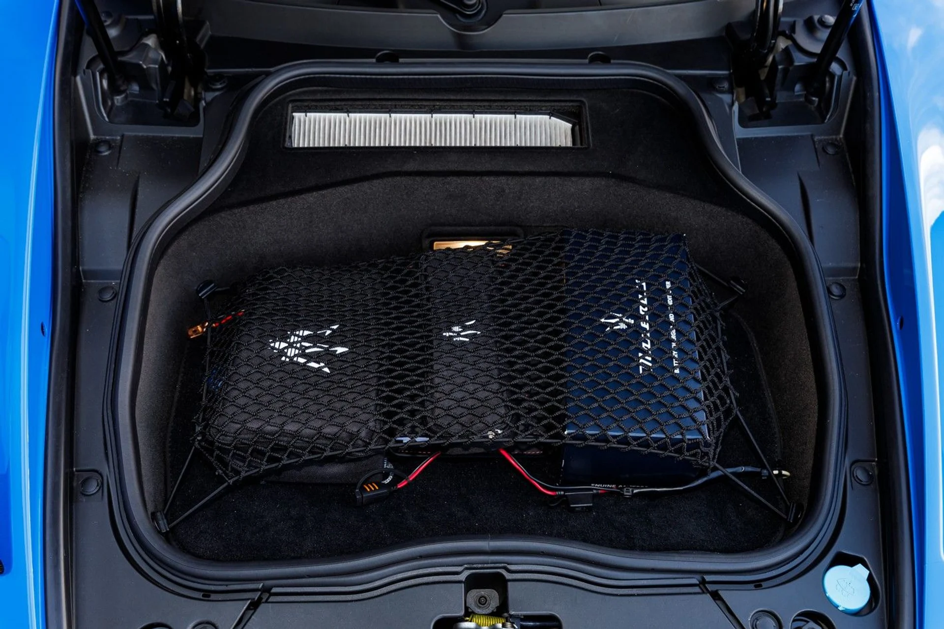 mph035_3329558044_641_p36_l_0afa70f707