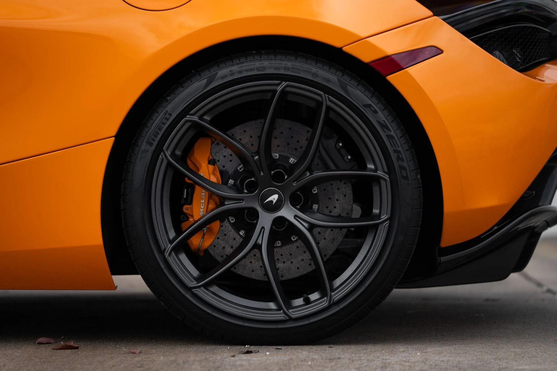 mph035_3331200244_Used_2020_Mc_Laren_720_S_Spider_Performance_1767818845_2b3d409999