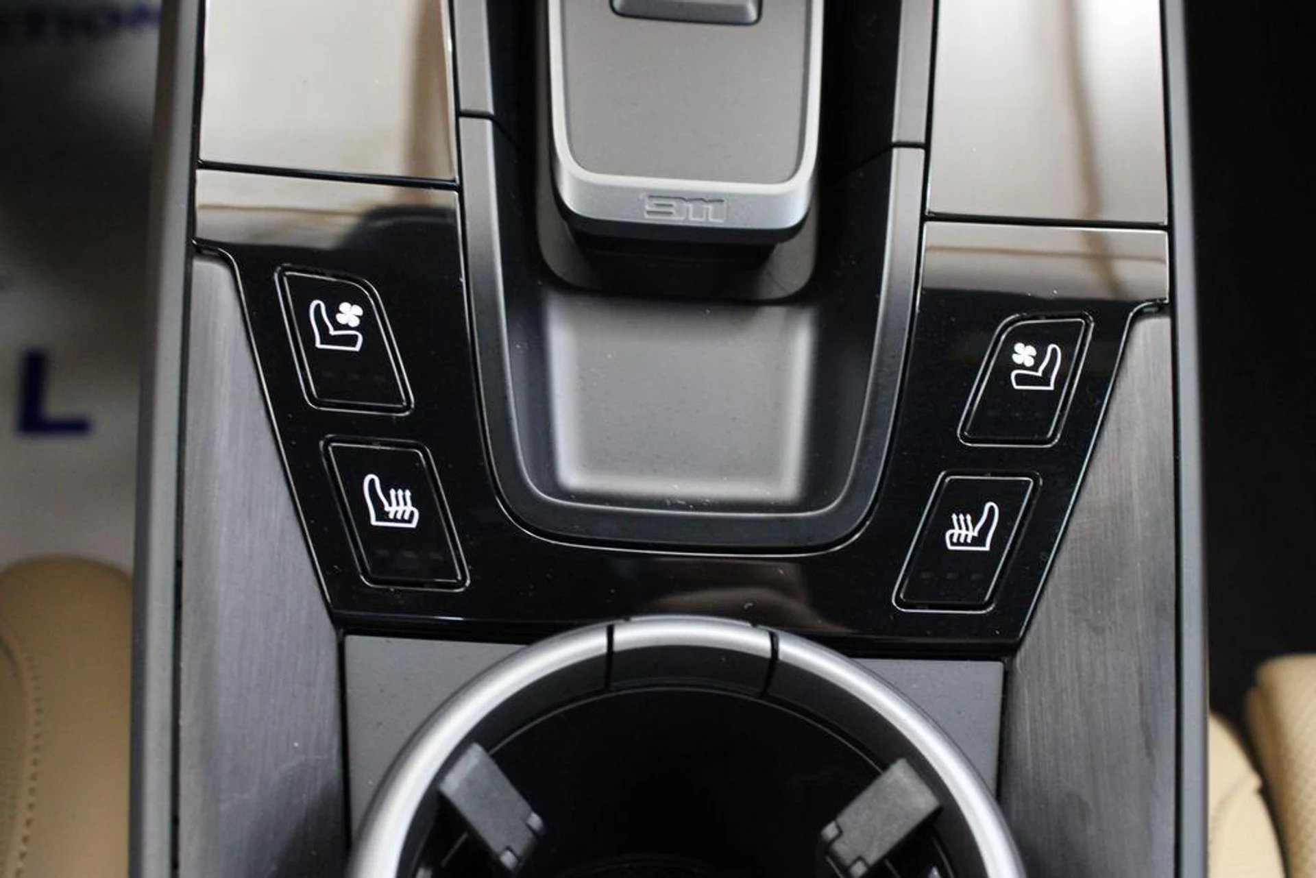 mph035_3331651964_p4rww_Gt3t_Sfq1h_Mjg_K4_Is_H5l_Ae_M_61276752f3