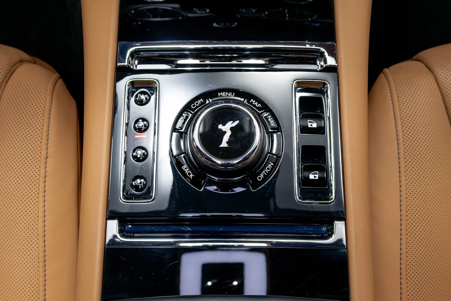 mph035_3343651673_Used_2022_Rolls_Royce_Ghost_1776785010_07dd196beb