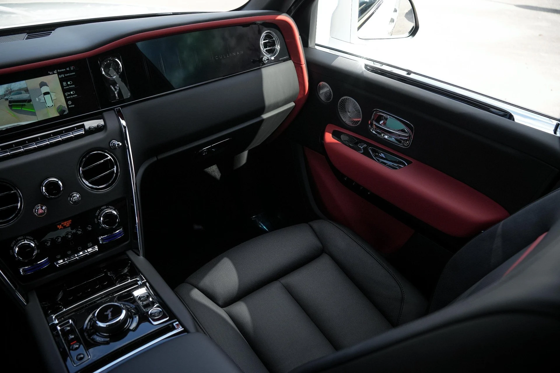 mph035_3345458426_Hi_Tech_Luxury_Imports_LLC_SLA_13_HA_05_TU_234101_image_35_f5326f0297