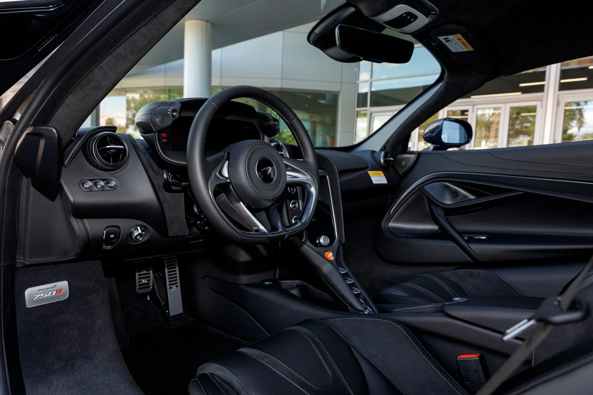 mph035_334596637_646_p36_l_c7c53d5b72