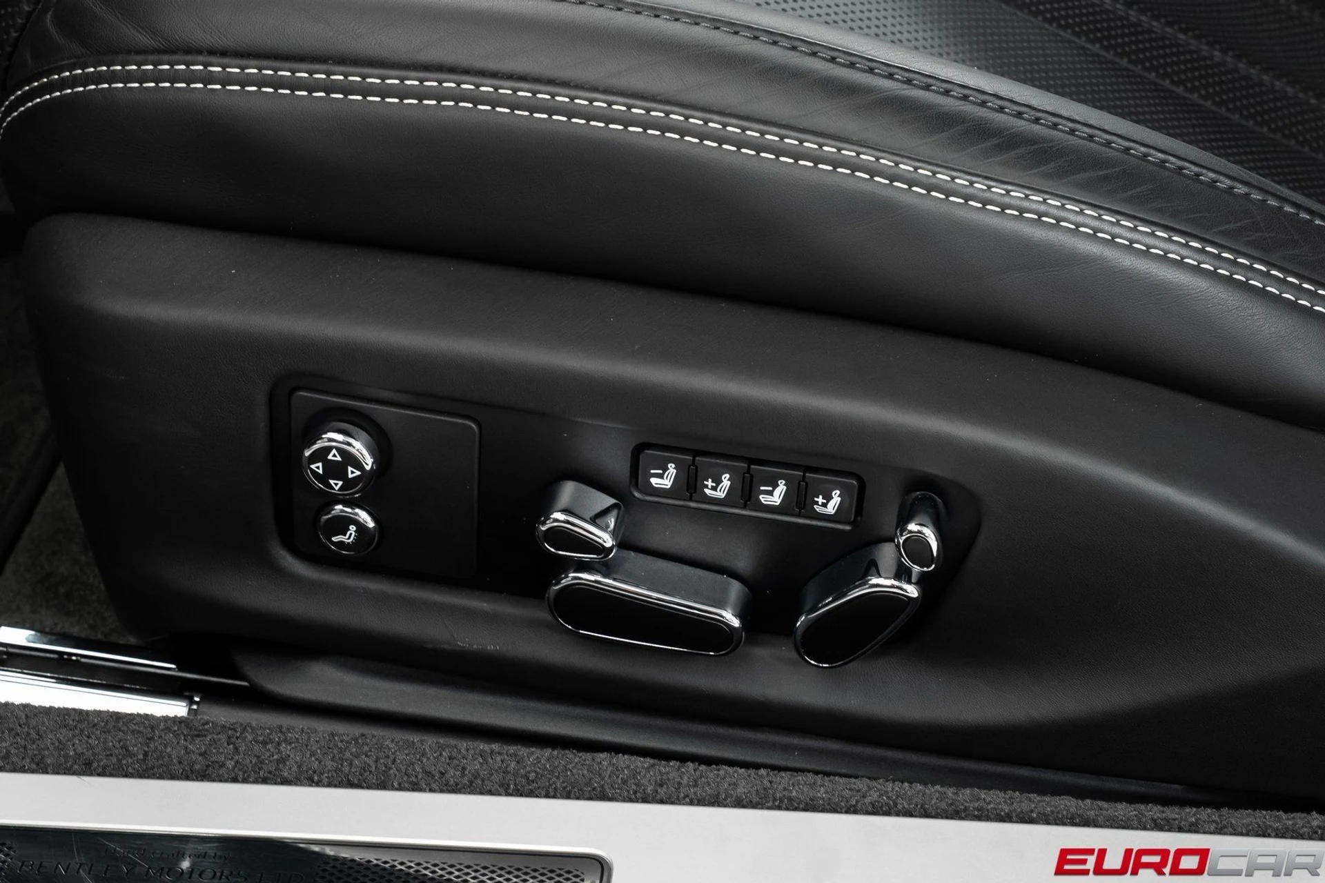 mph035_3354307099_image_36_57a2e8cc63