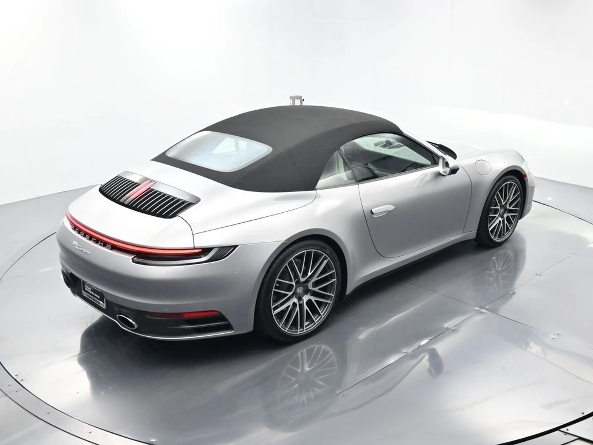 mph035_3359756486_ac939682c96c51416639f6680b85d83a_b04532f2f7