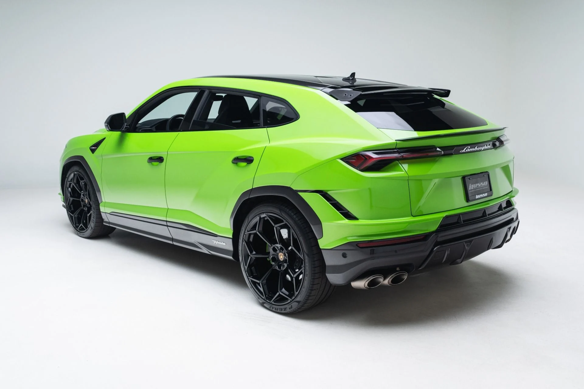 mph035_3364550123_Used_2023_Lamborghini_Urus_Performante_1779121057_febb4c96ae