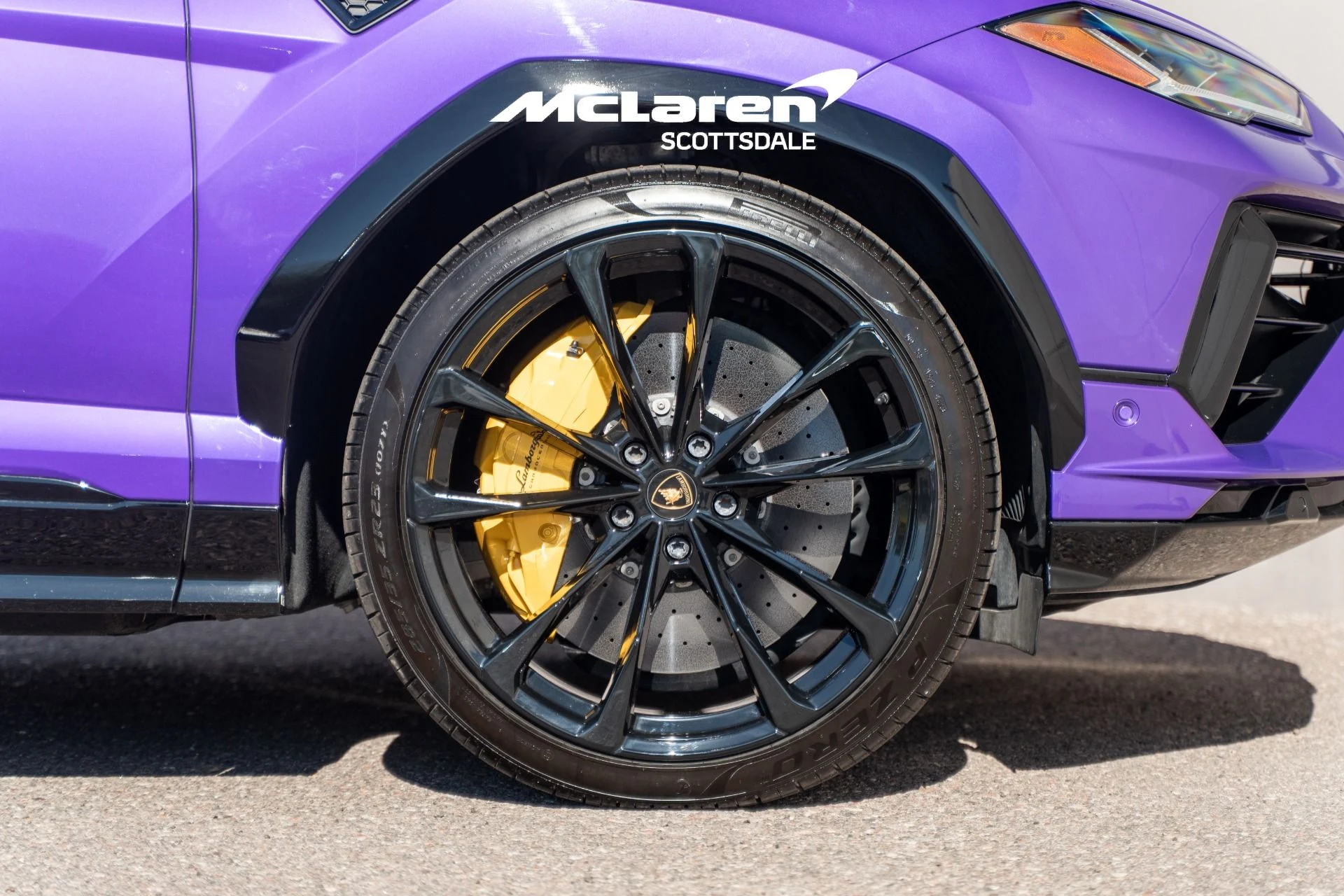 mph035_3365810959_Used_2023_LAMBORGHINI_URUS_S_1774894850_964959a292