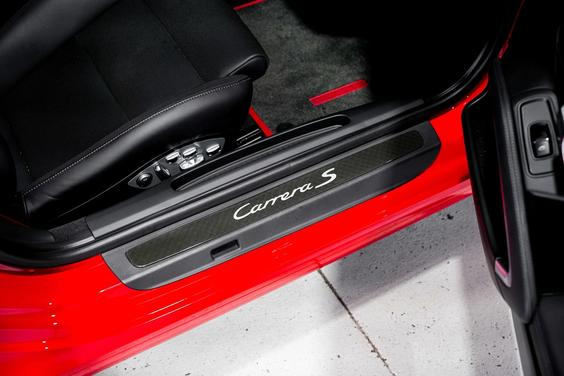 mph035_3373891744_e6851feafb5e4a77a2fccf479cafcbccx_c890c3d901