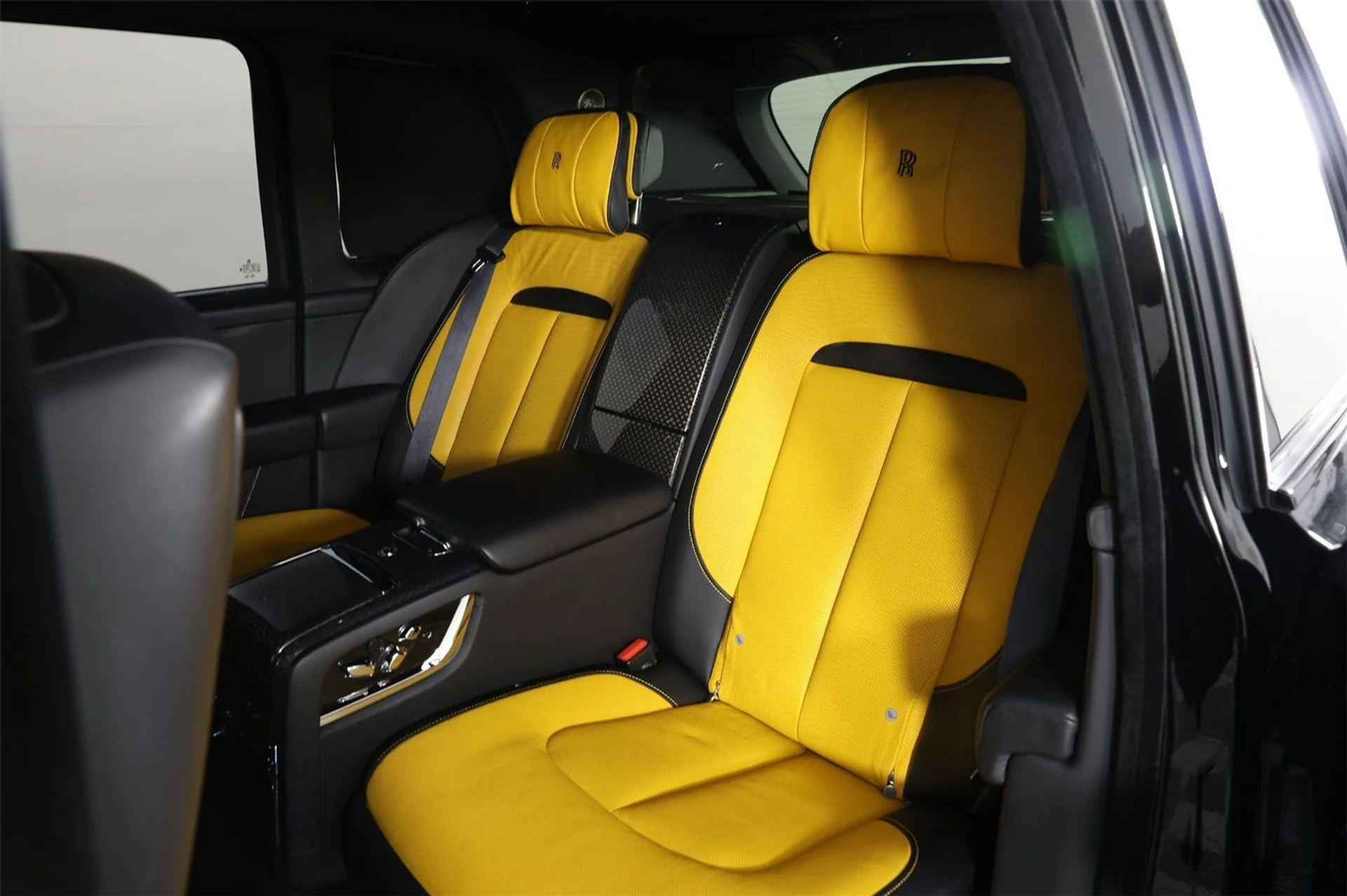 mph035_3392763599_a57e1eca184c614f794449e2bc5ff17c_a66bb83486