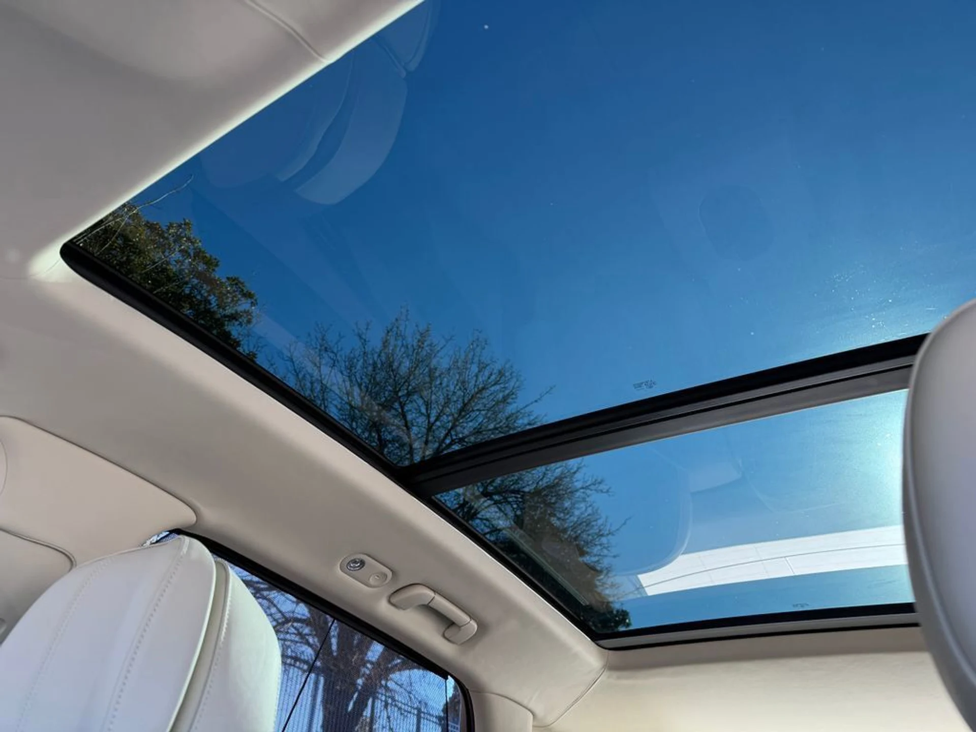 mph035_3402488568_1b5a4d31dbe44a8191b3d0b723e3e9b1_db322a11bc