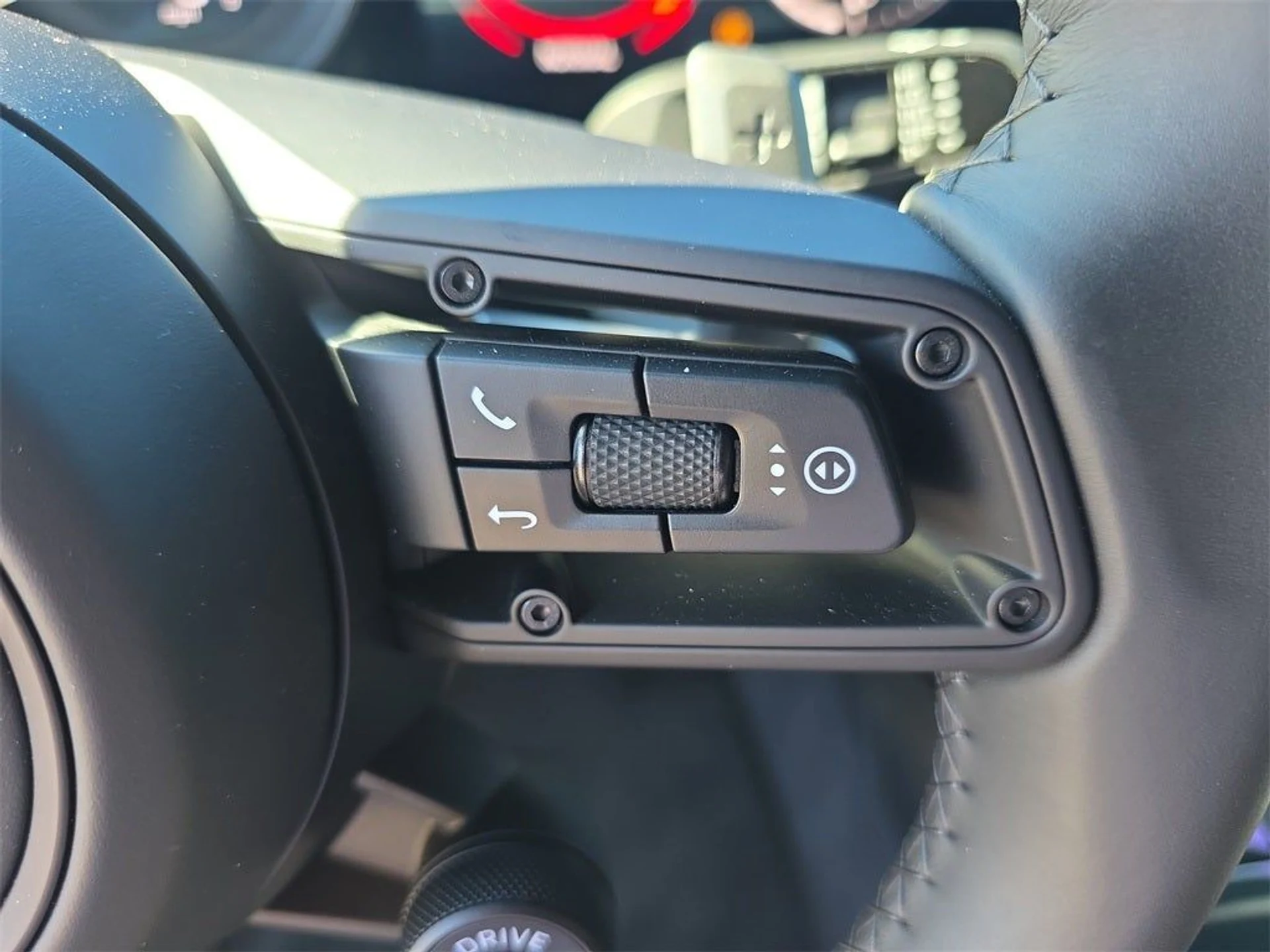 mph035_340517667_36_7b0a659dab