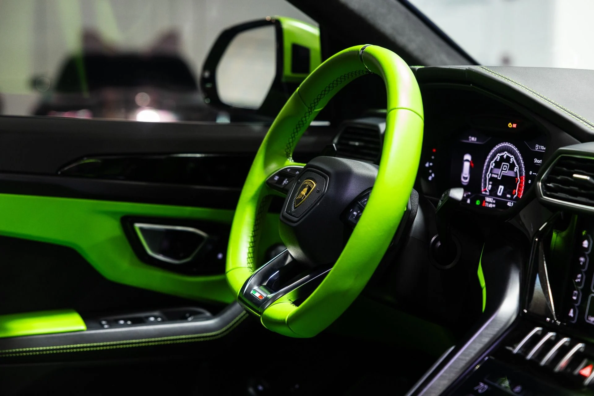 mph035_3413420077_Used_2021_Lamborghini_Urus_Verde_Mantis_Pearl_Full_Stealth_PPF_1764949074_d0bd3484f0