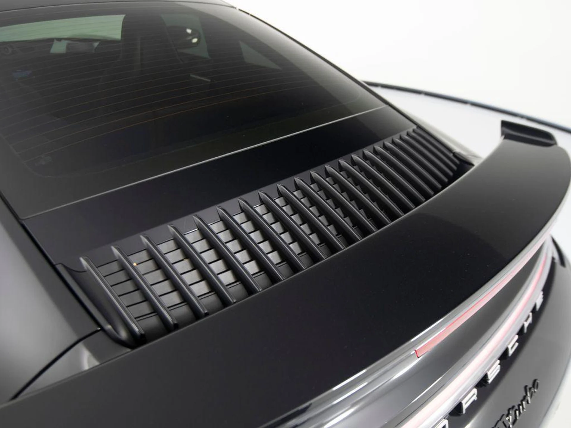 mph035_3414012025_VYA_Szc77wc6_Bf_GB_Pp_DDQZM_2u_Cw_Y_893e207c39