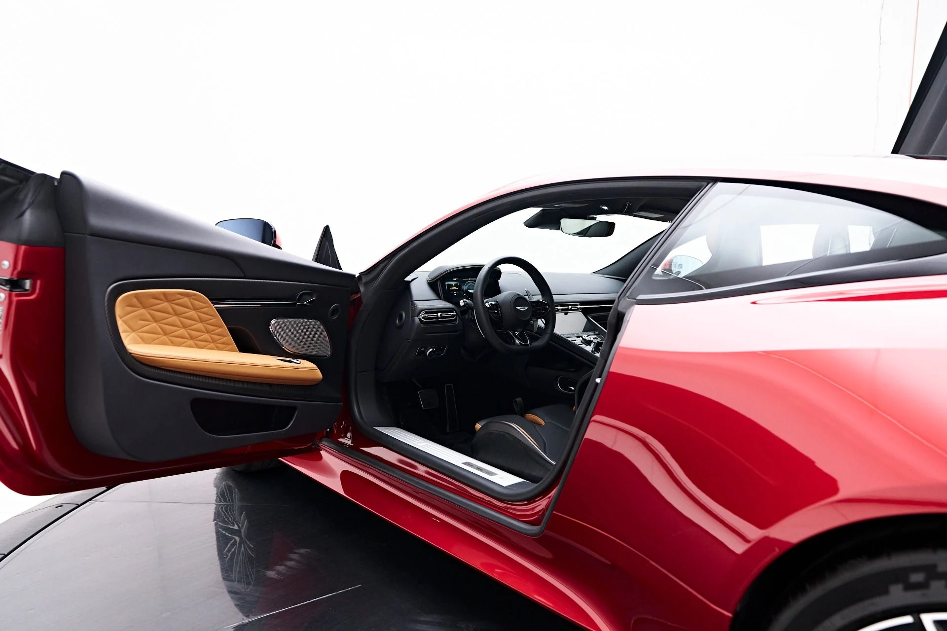 mph035_3423104062_Used_2024_Aston_Martin_DB_12_1756329442_523b7553f4