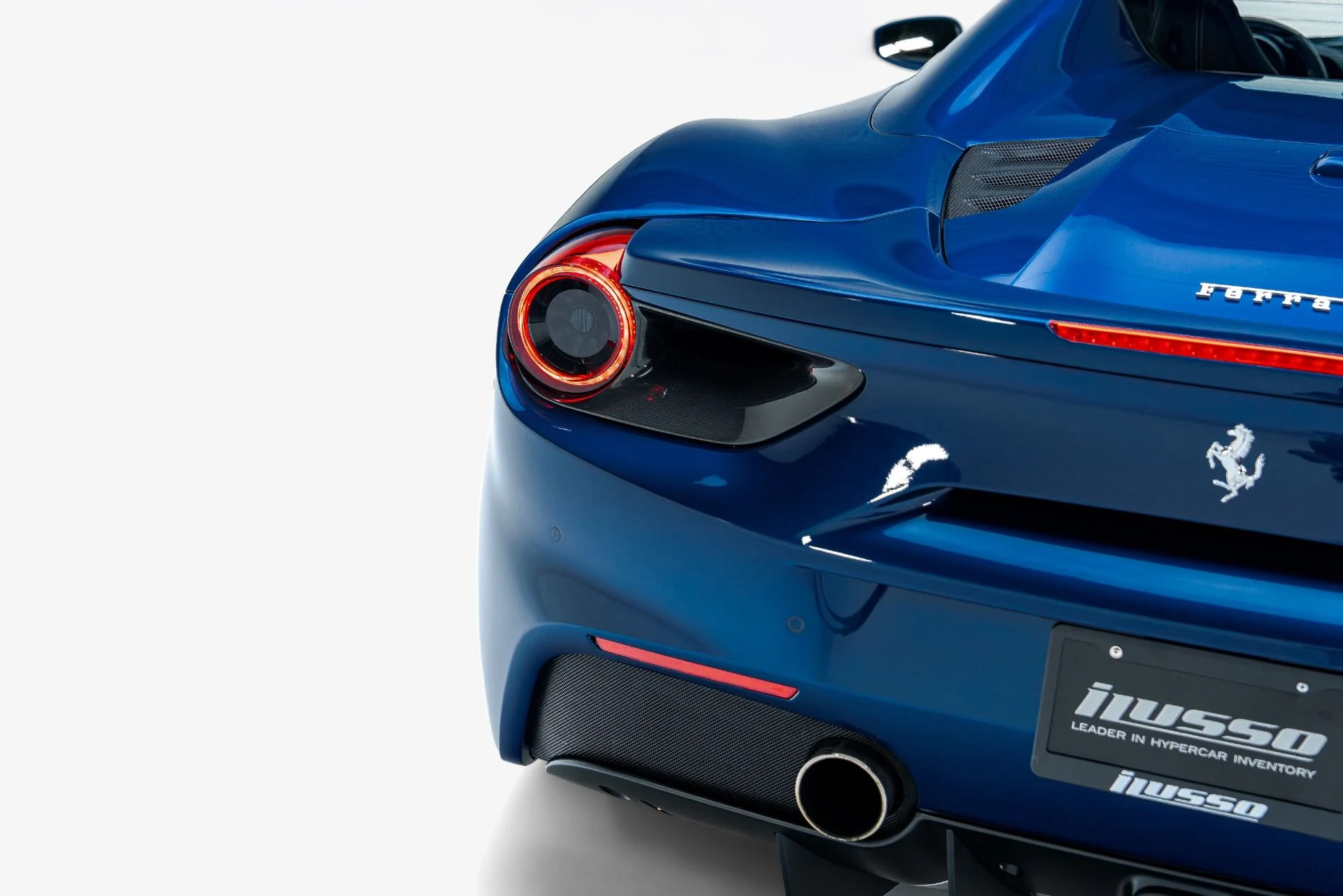 mph035_3423870805_Used_2019_Ferrari_488_Spider_1791569558_52aec80637