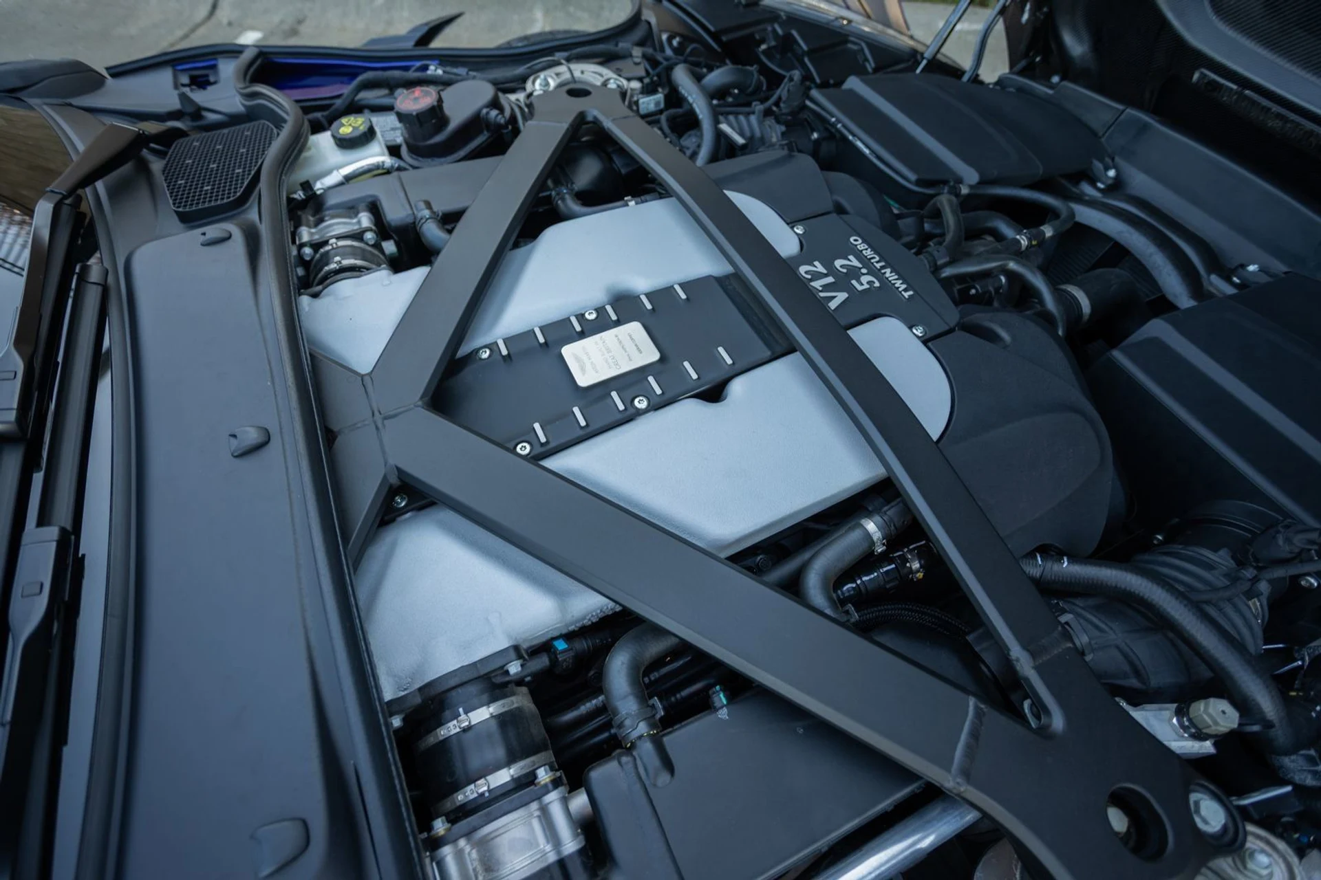 mph035_3445810576_bac2e0e40d874a408b9f27983930bfab_6e1a466c71