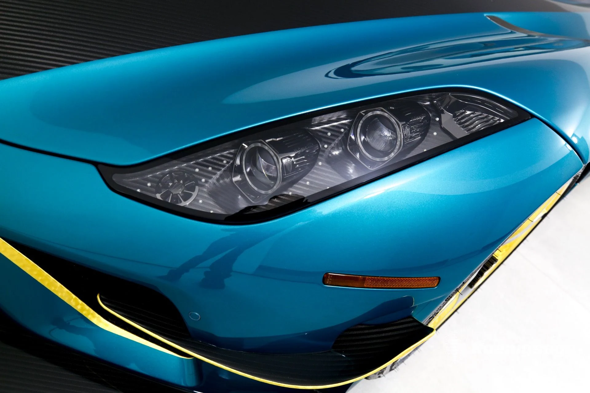 mph035_3451153252_Used_2021_KOENIGSEGG_REGERA_RWD_1705435580_a23b9d066f