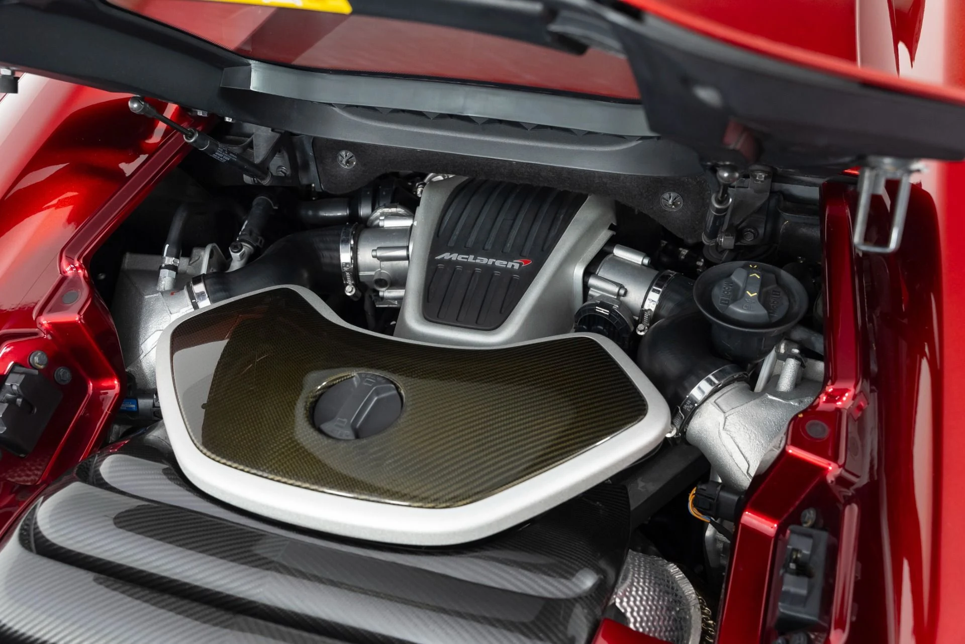 mph035_3452565570_Used_2016_Mclaren_650_S_Spider_1758049528_64878042db