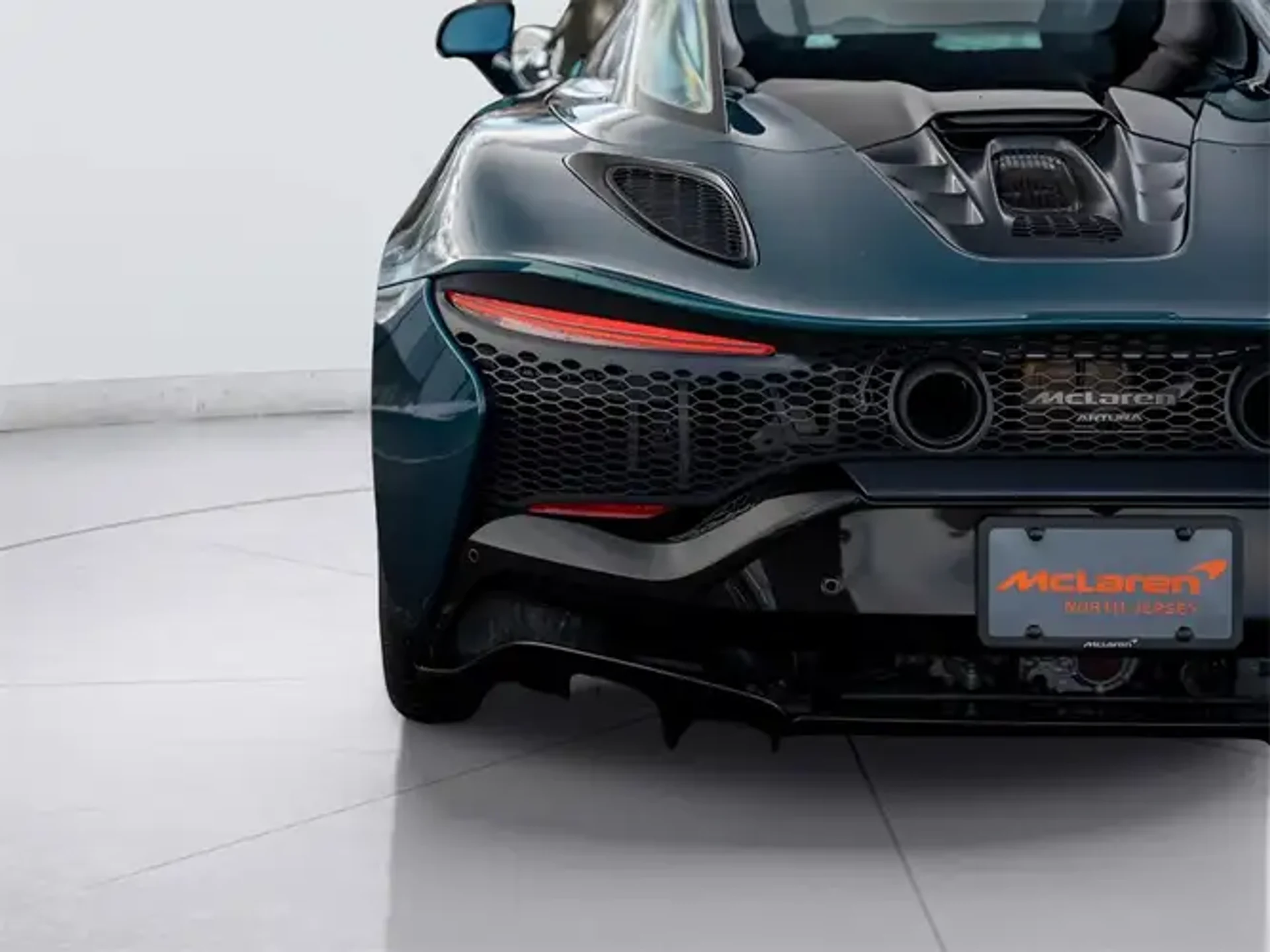 mph035_3466476824_1h_ZH_Vm_Z6a_Yxoa_MHR_med_13c4e11e0e