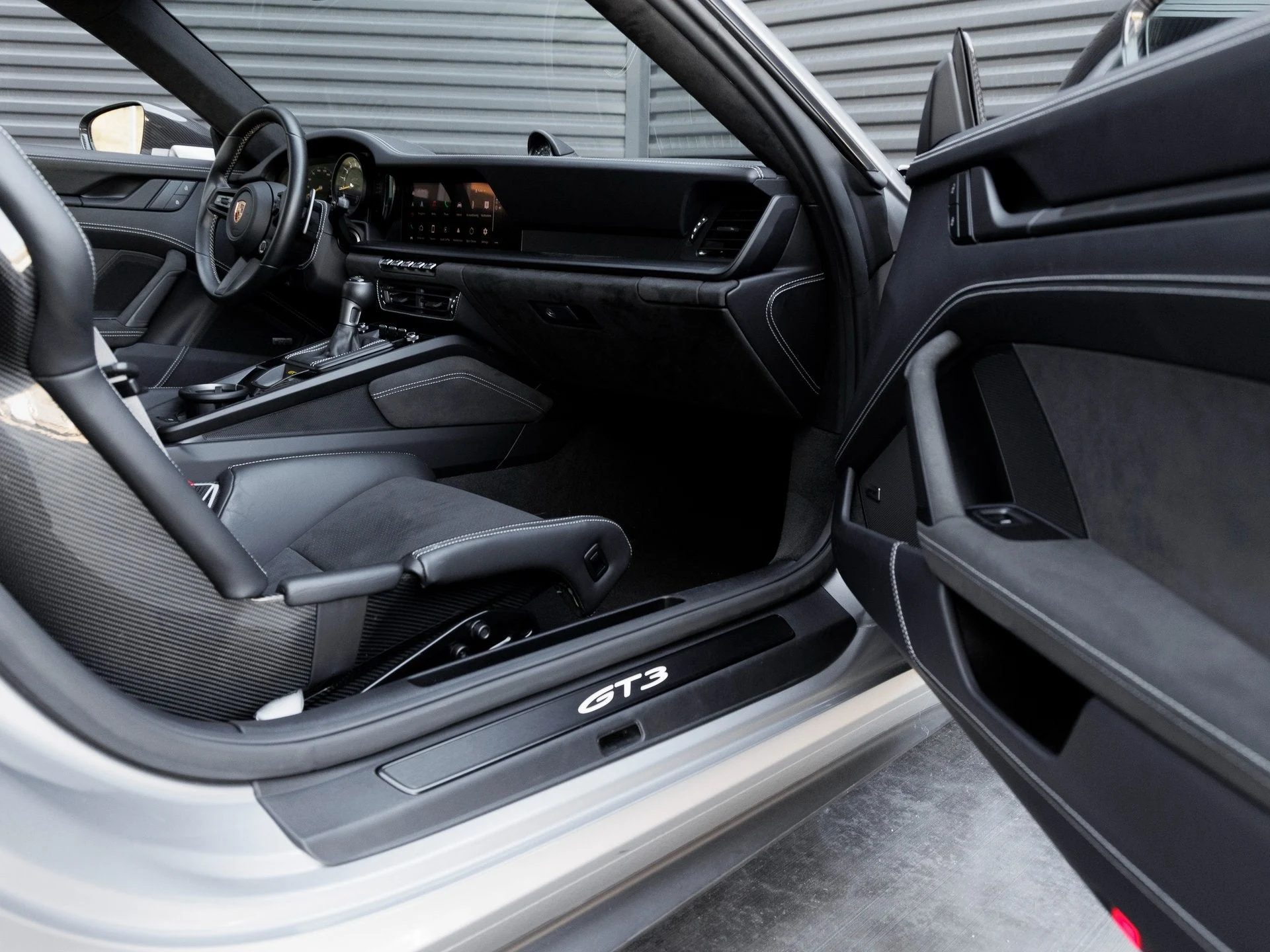 mph035_3467708508_36_ee506f8f30