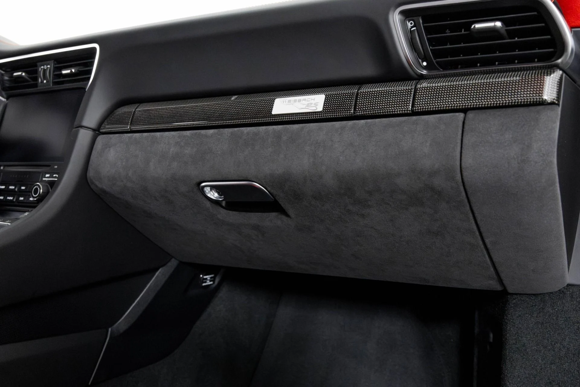 mph035_3469888616_Used_2018_Porsche_911_GT_2_RS_1762984485_111c4fb885