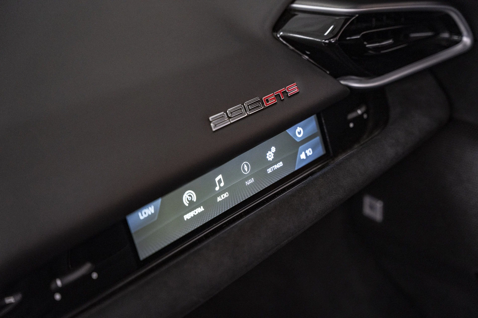 mph035_3474046707_77c6ac883df04583be0b2bf0e586068a_94b293cab1