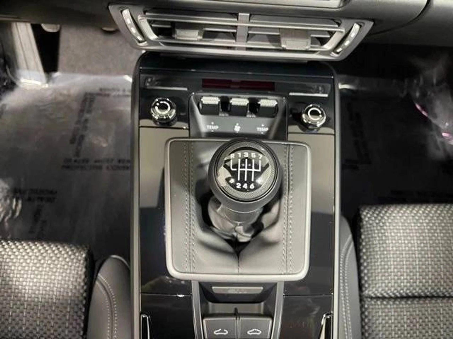 mph035_3483593701_84532a75e13f3503d4c692880895f3dax_0dd87ccacb