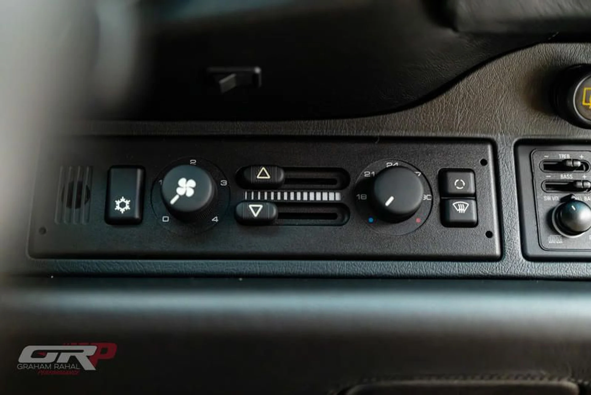 mph035_3486742581_E08_AF_745_6640_491_A_B298_8_C2_F201_B4329_40a7ff9629