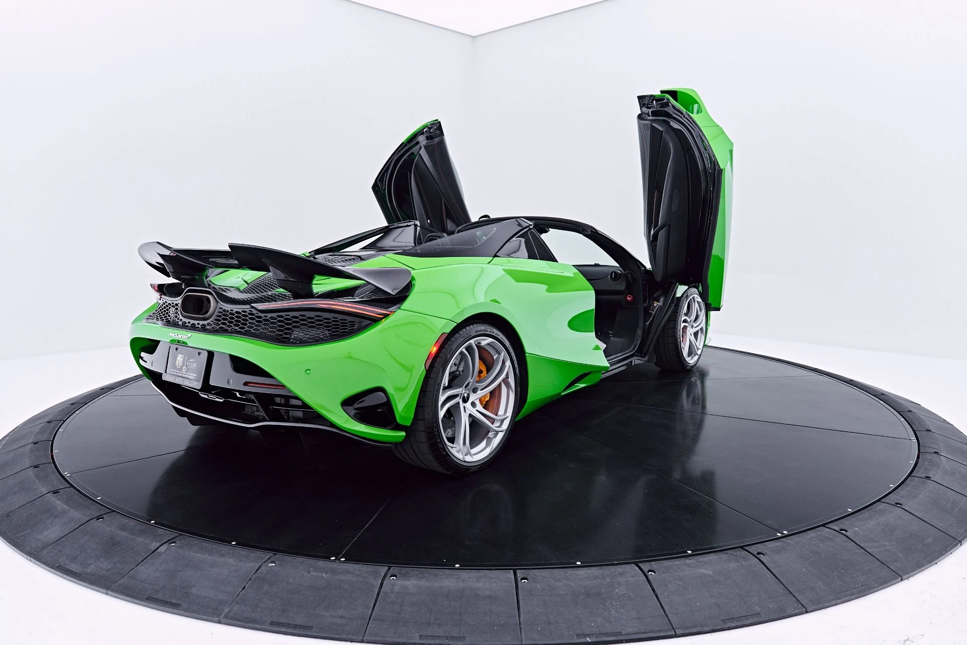 mph035_3495511368_Used_2025_Mc_Laren_750_S_1784081716_331230aee0