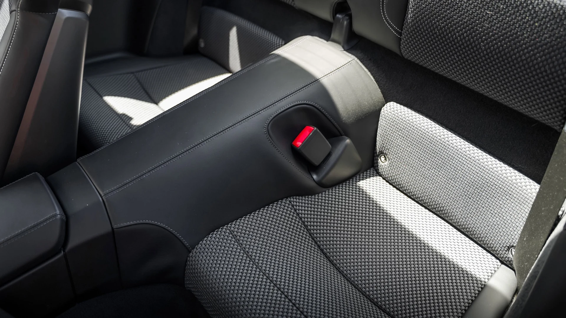 mph035_3497516598_content_homenetiol_com_2001243_2130496_0x0_c4ea79f2e7ef407091484cbf9b18d136_075a67cc24