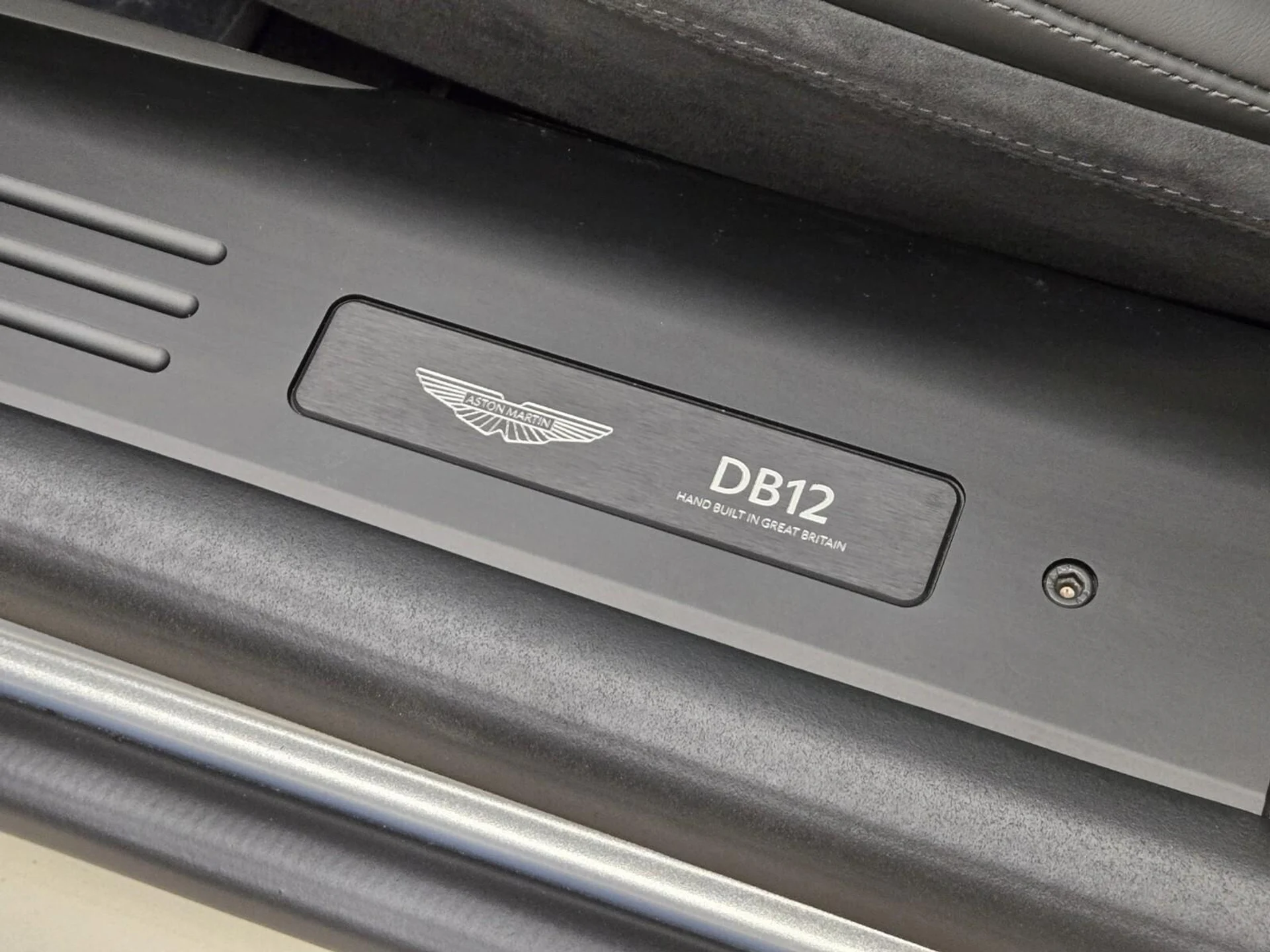 mph035_352532792_New_2025_Aston_Martin_DB_12_1753161504_76d6f1bc65