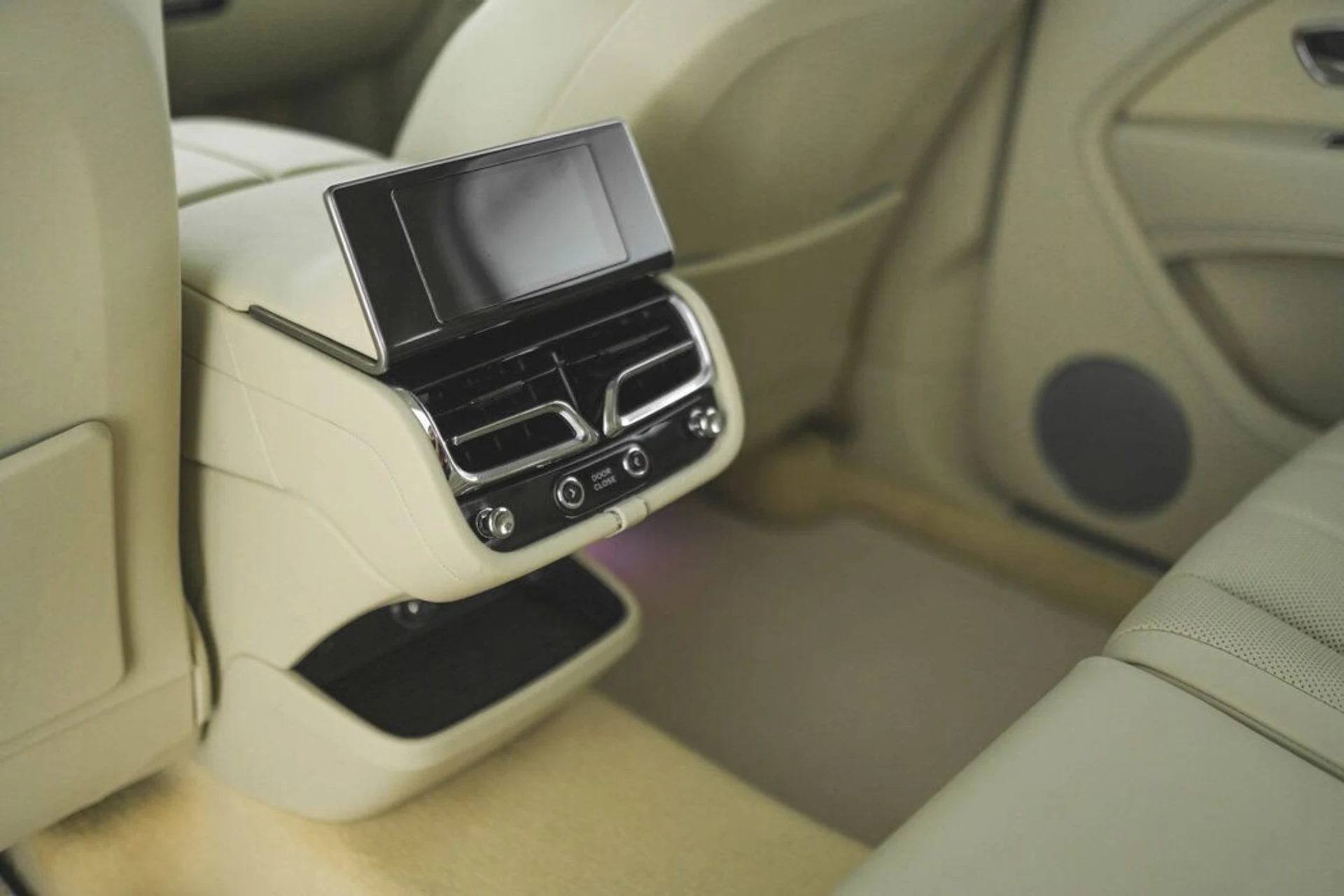 mph035_3528311017_d37e74c5c02d06126d222073a83568e8_0a26532238